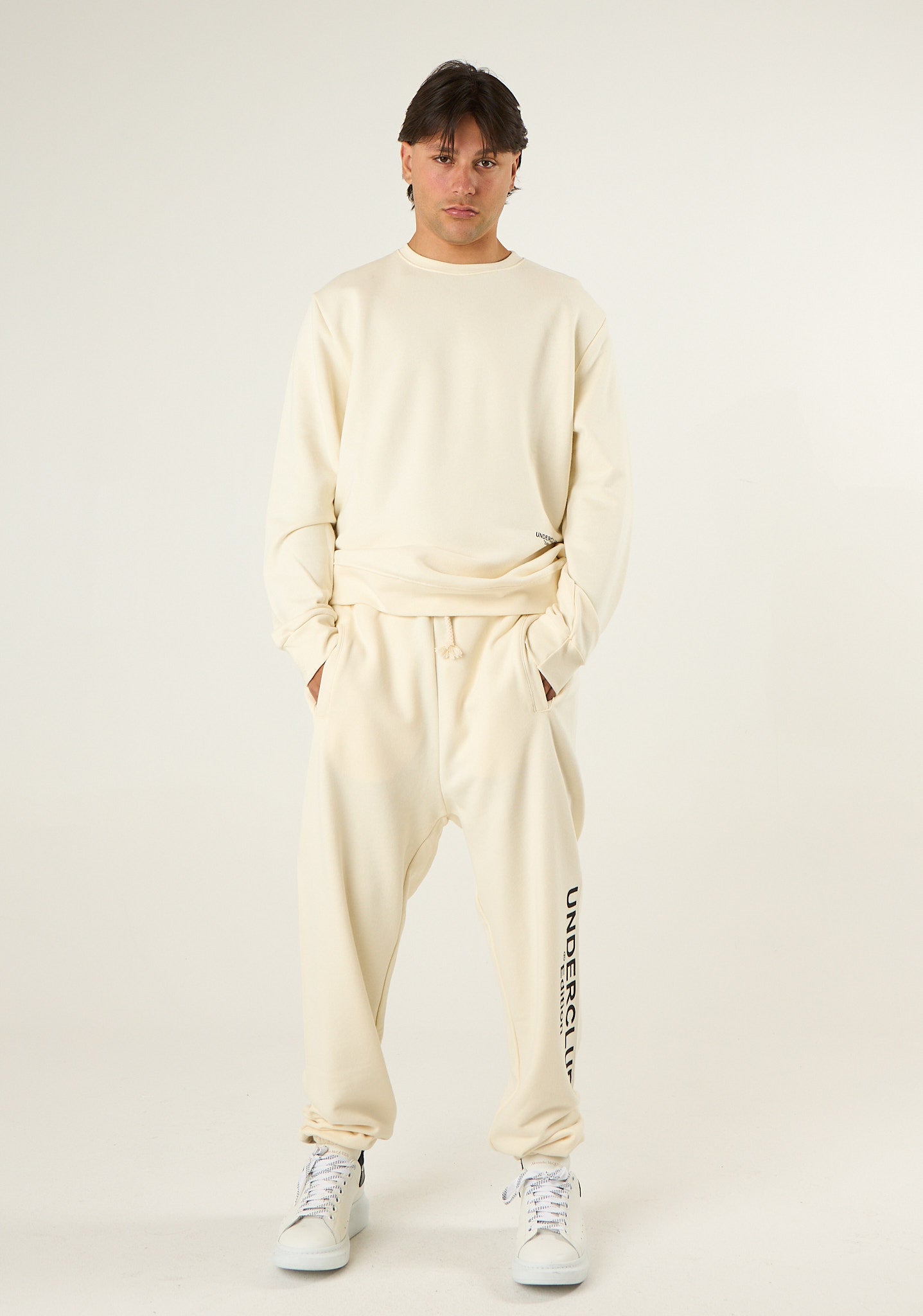 Felpa girocollo con stampa posteriore