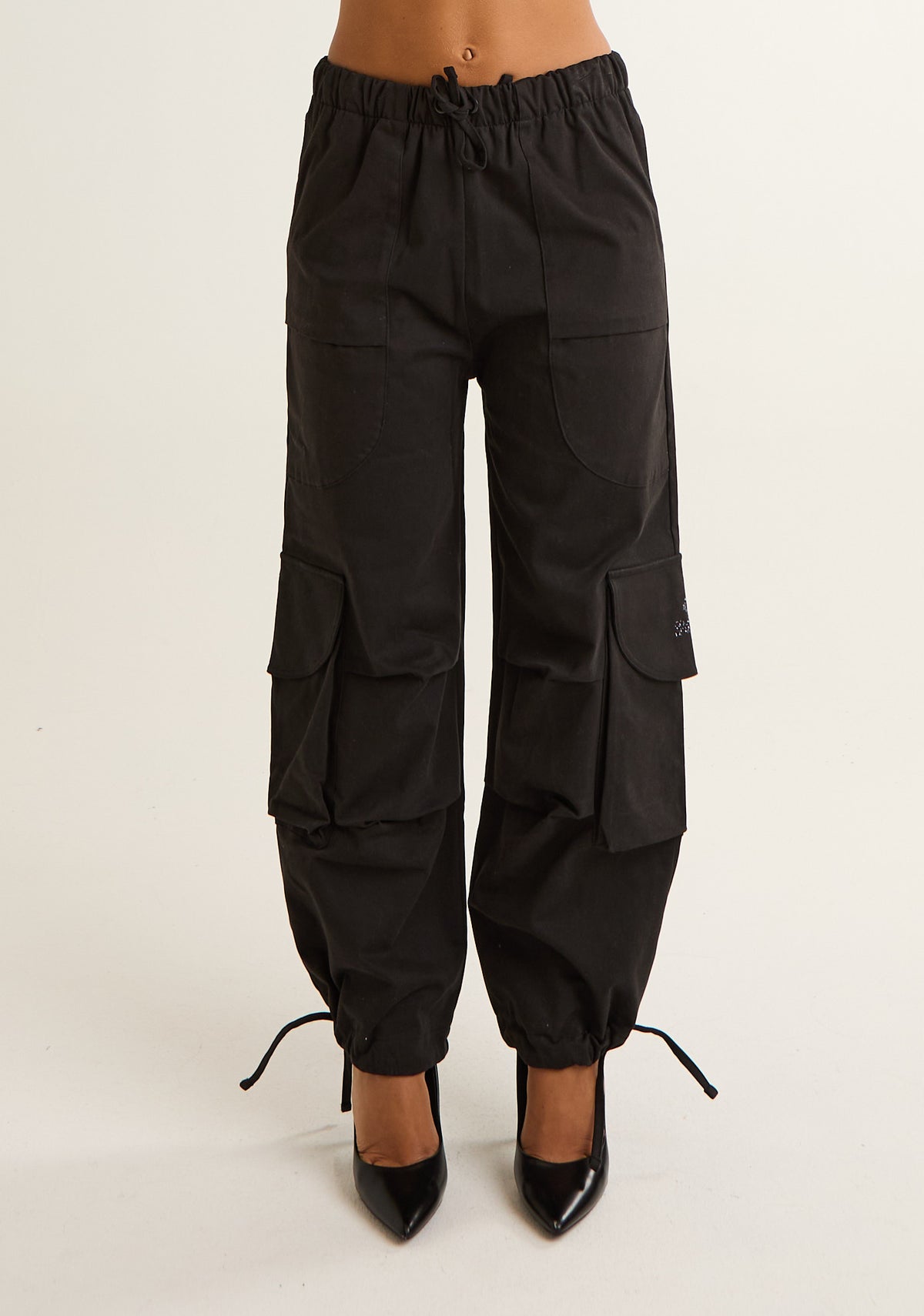 Pantalone cargo in gabardine