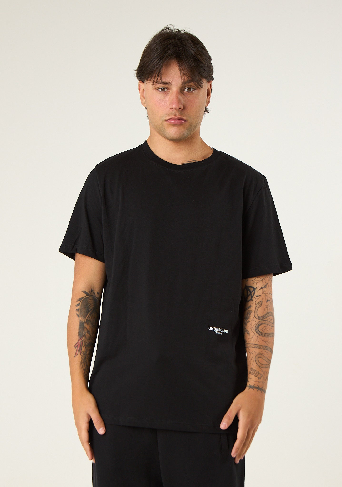 T-shirt con ampia stampa posteriore