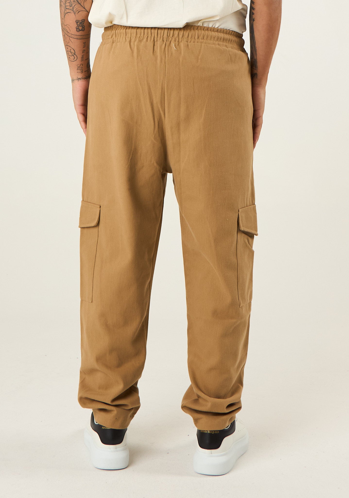 Pantalone cargo in gabardina