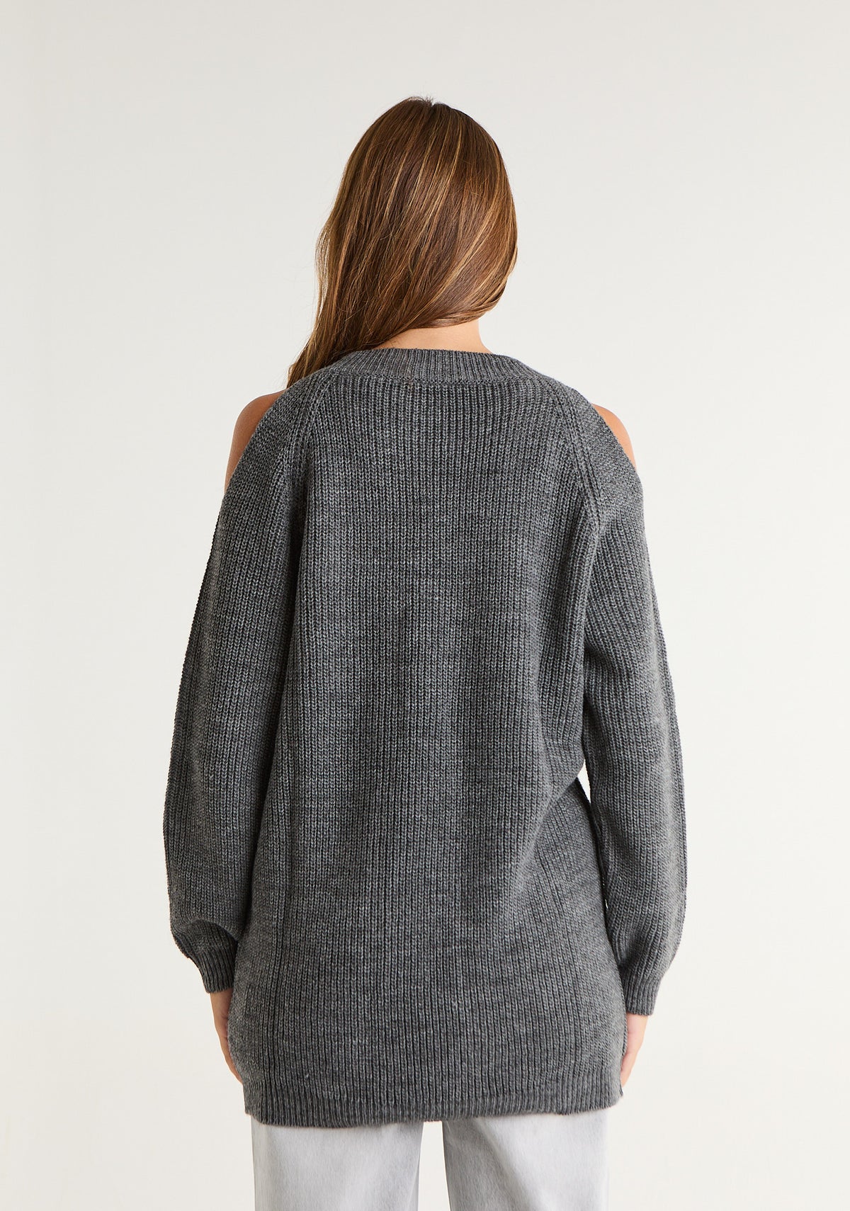 Maglia lunga con omeri scoperti