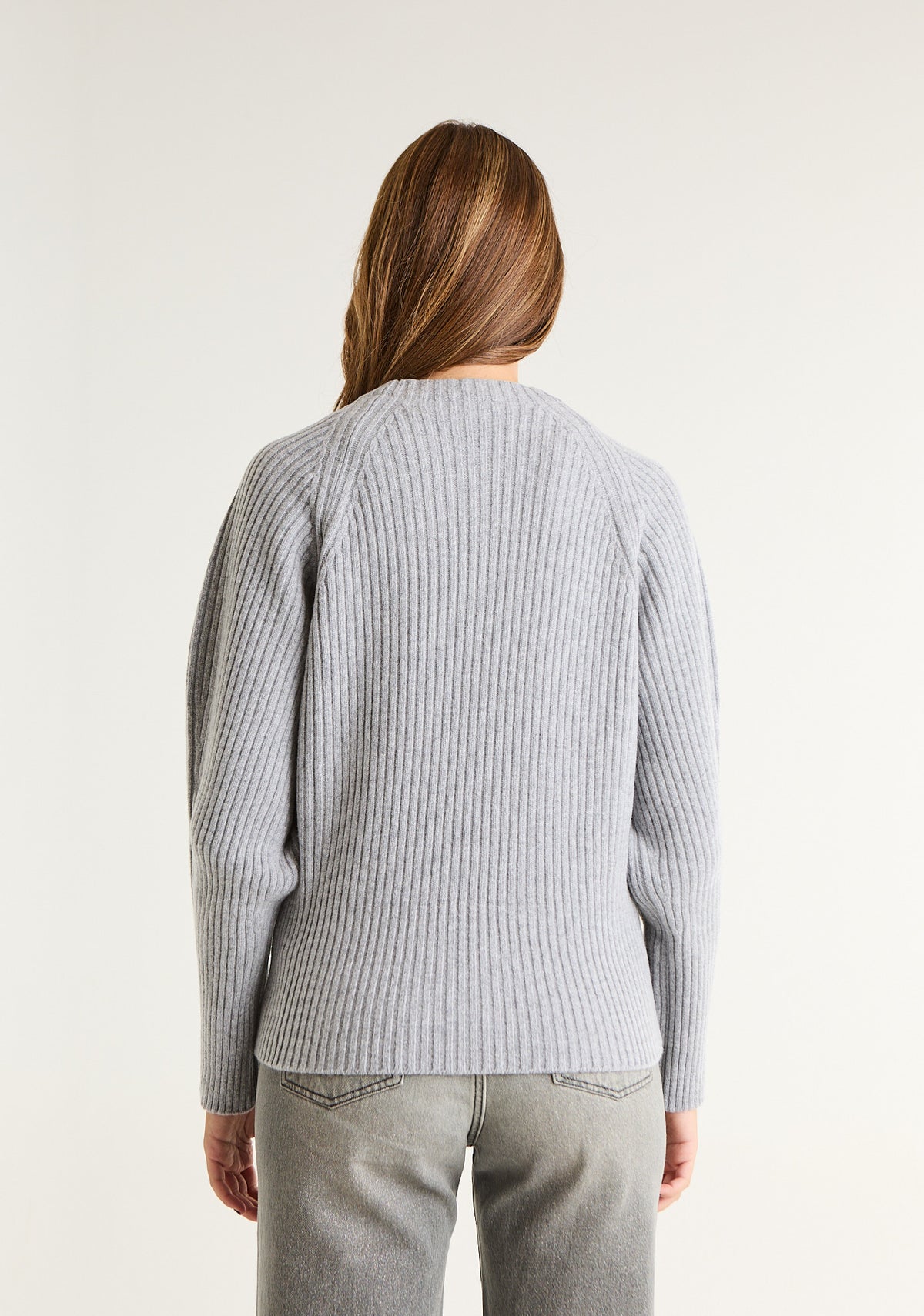 Maglione con dettaglio laterale