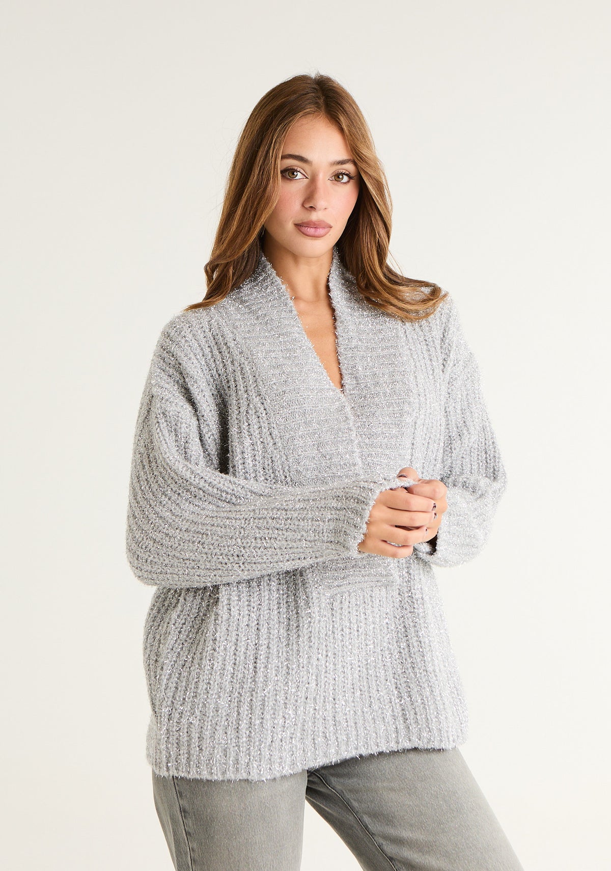 Maglia a coste con ampia scollatura