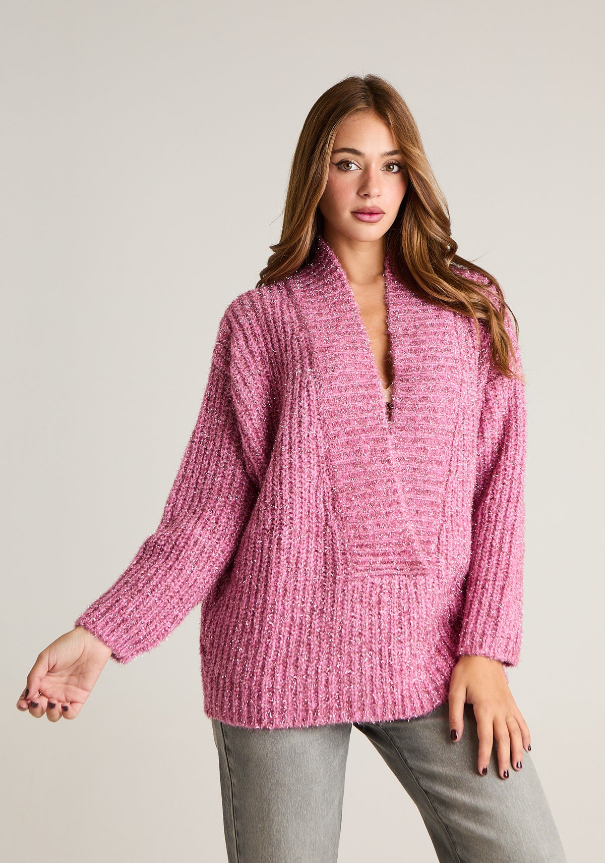 Maglia a coste con ampia scollatura