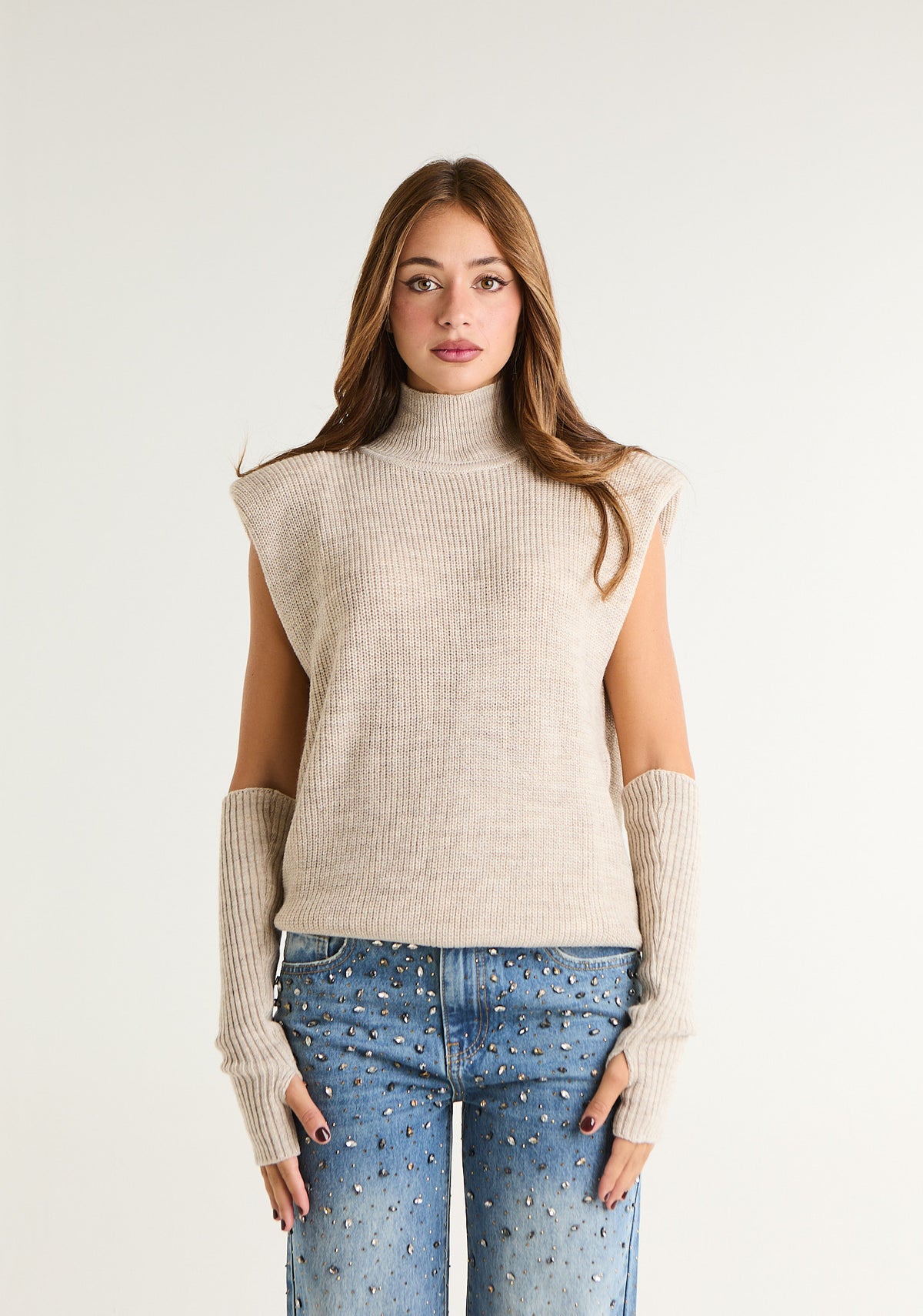 Maglia smanicata con manicotti