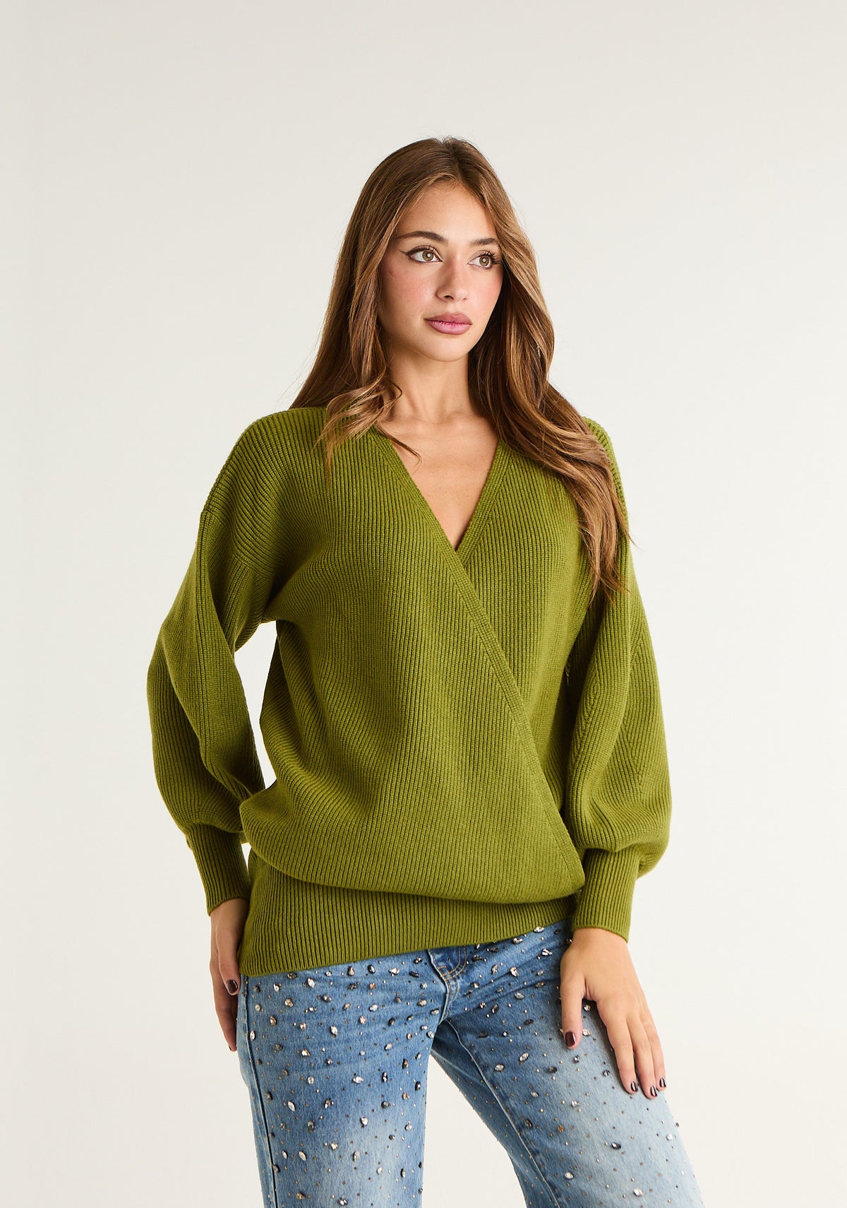 Maglia con ampia scollatura