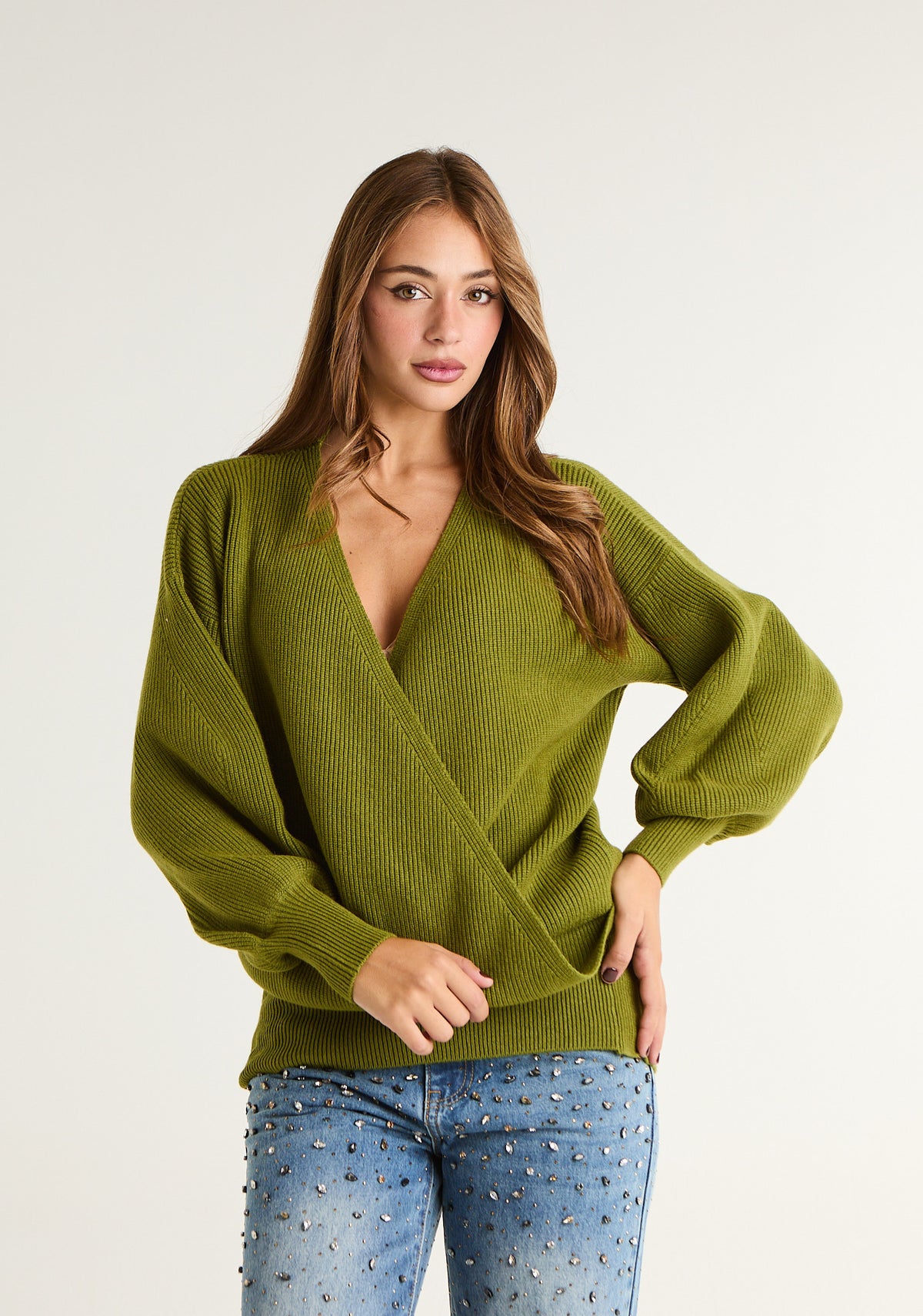 Maglia con ampia scollatura