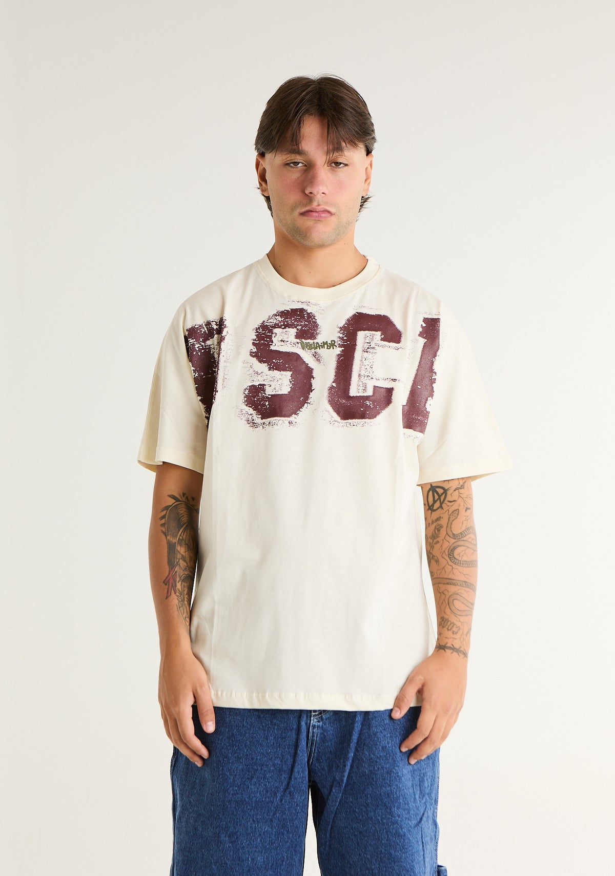 T-shirt con logo siglato