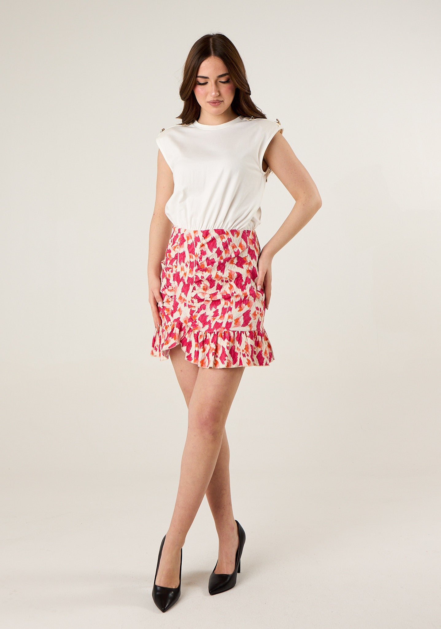 Abito con gonna arricciata