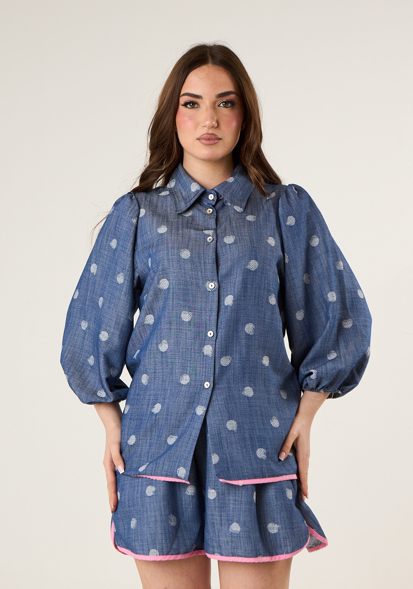 Camicia denim a pois