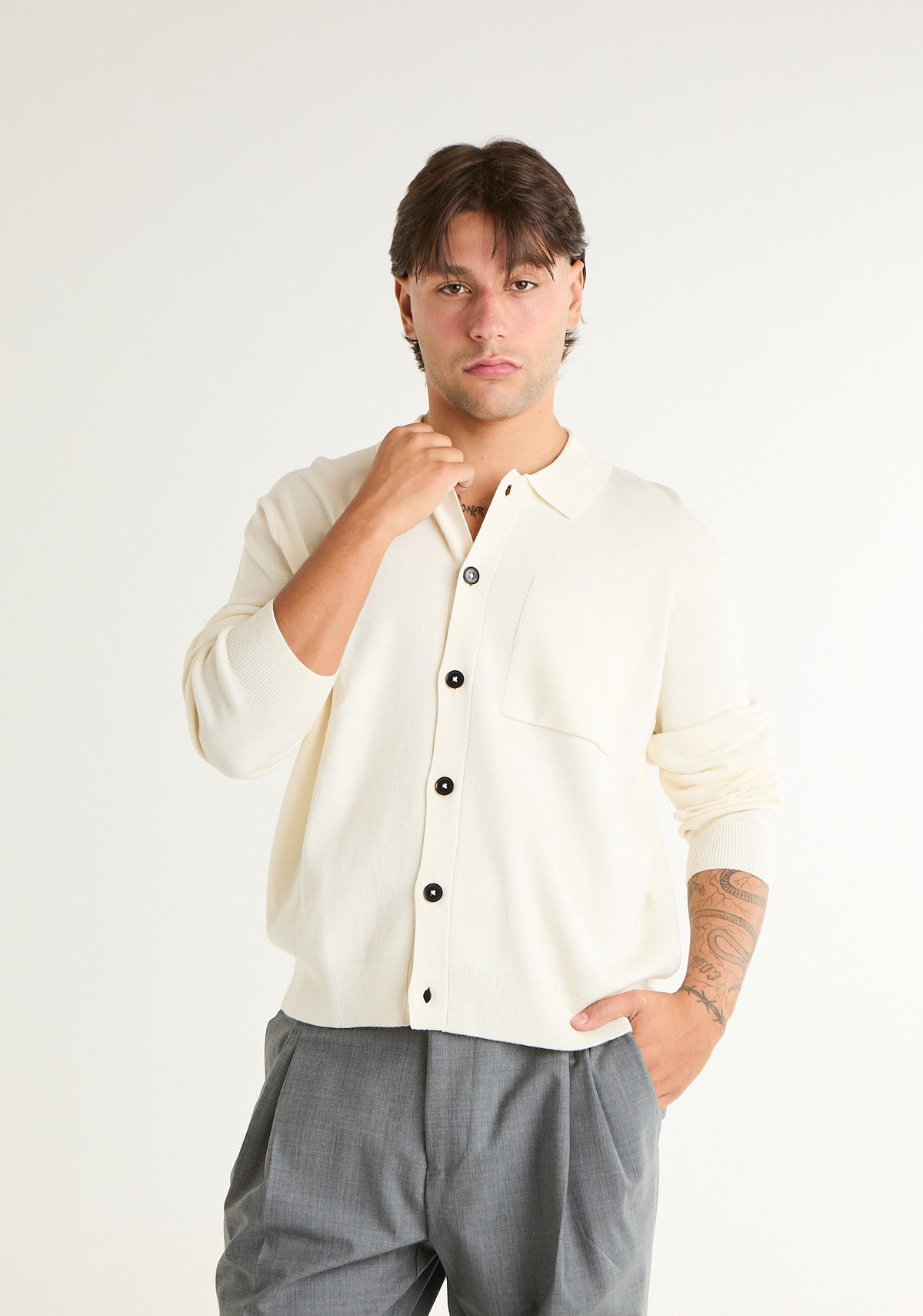 Cardigan in maglia con colletto