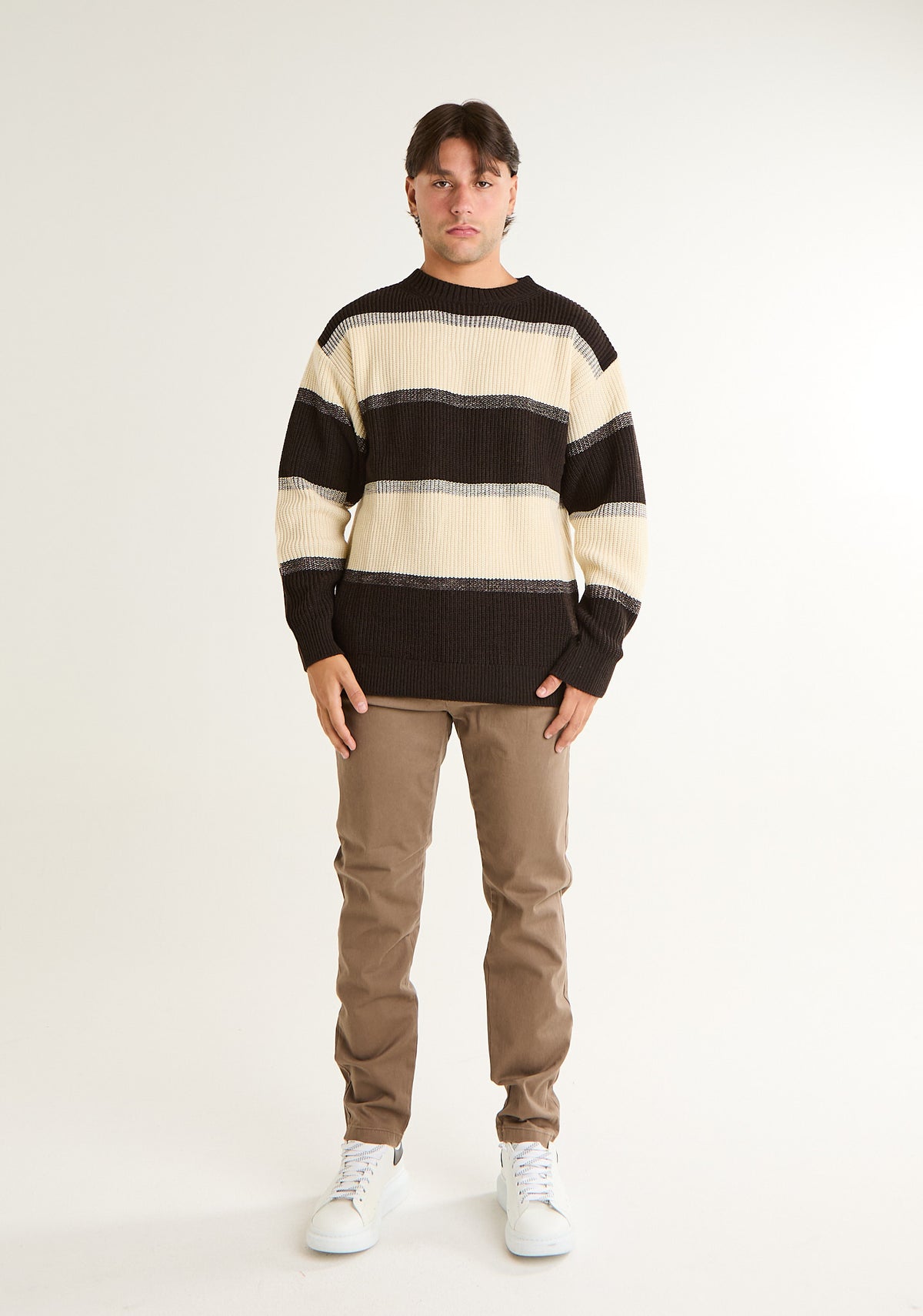 Maglia spessa a righe di colore
