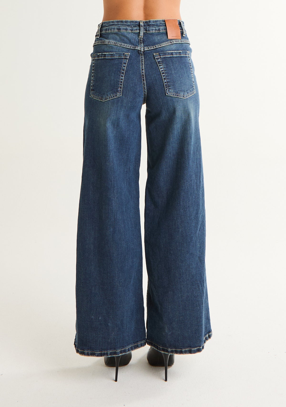 Jeans wide leg lavaggio 0