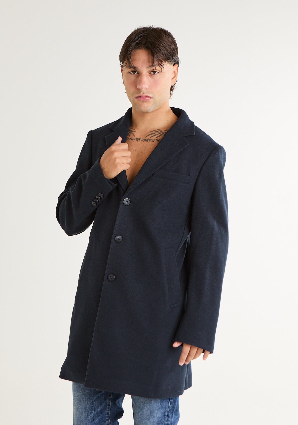 Cappotto con dettaglio removibile