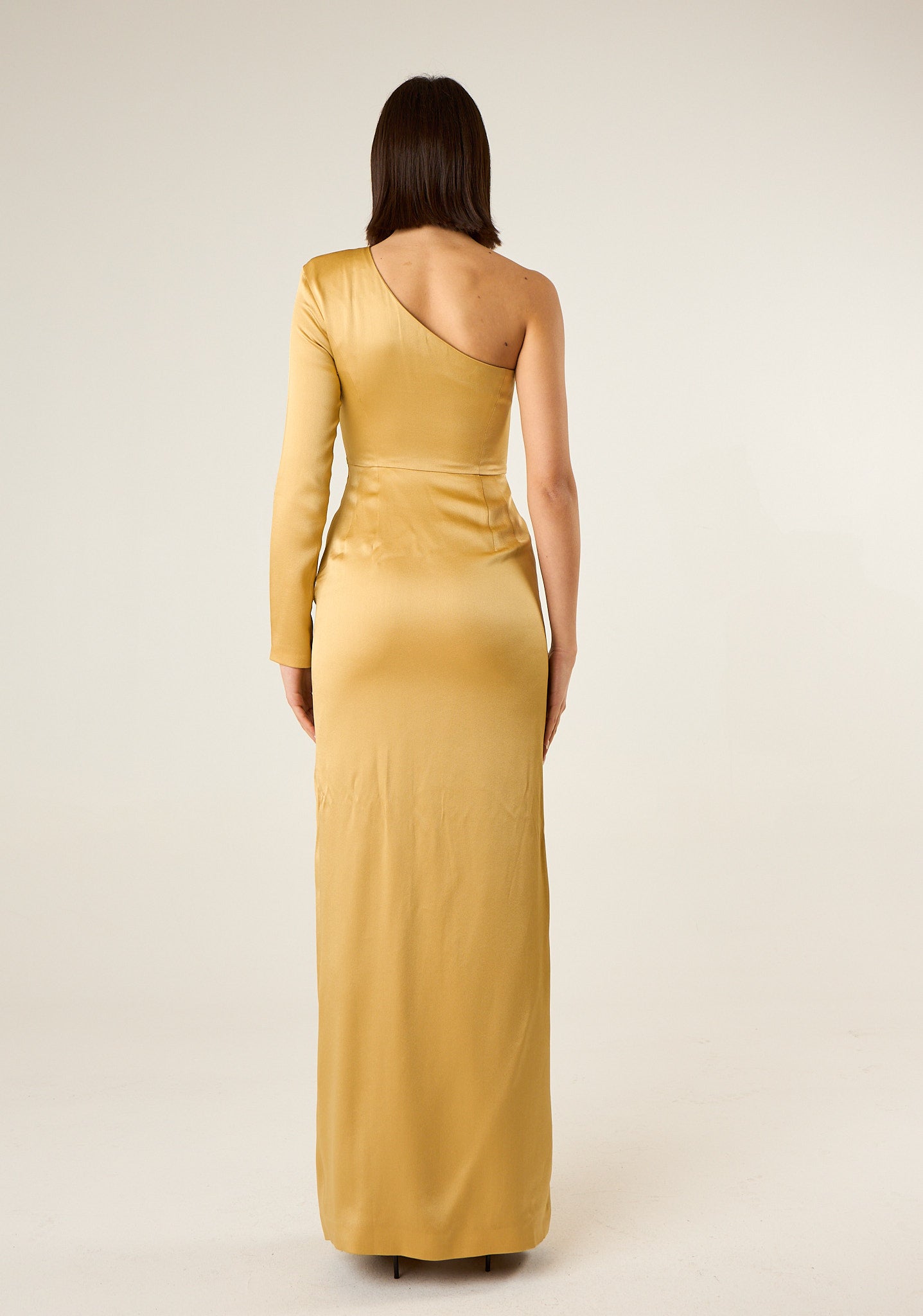 Abito monospalla in raso