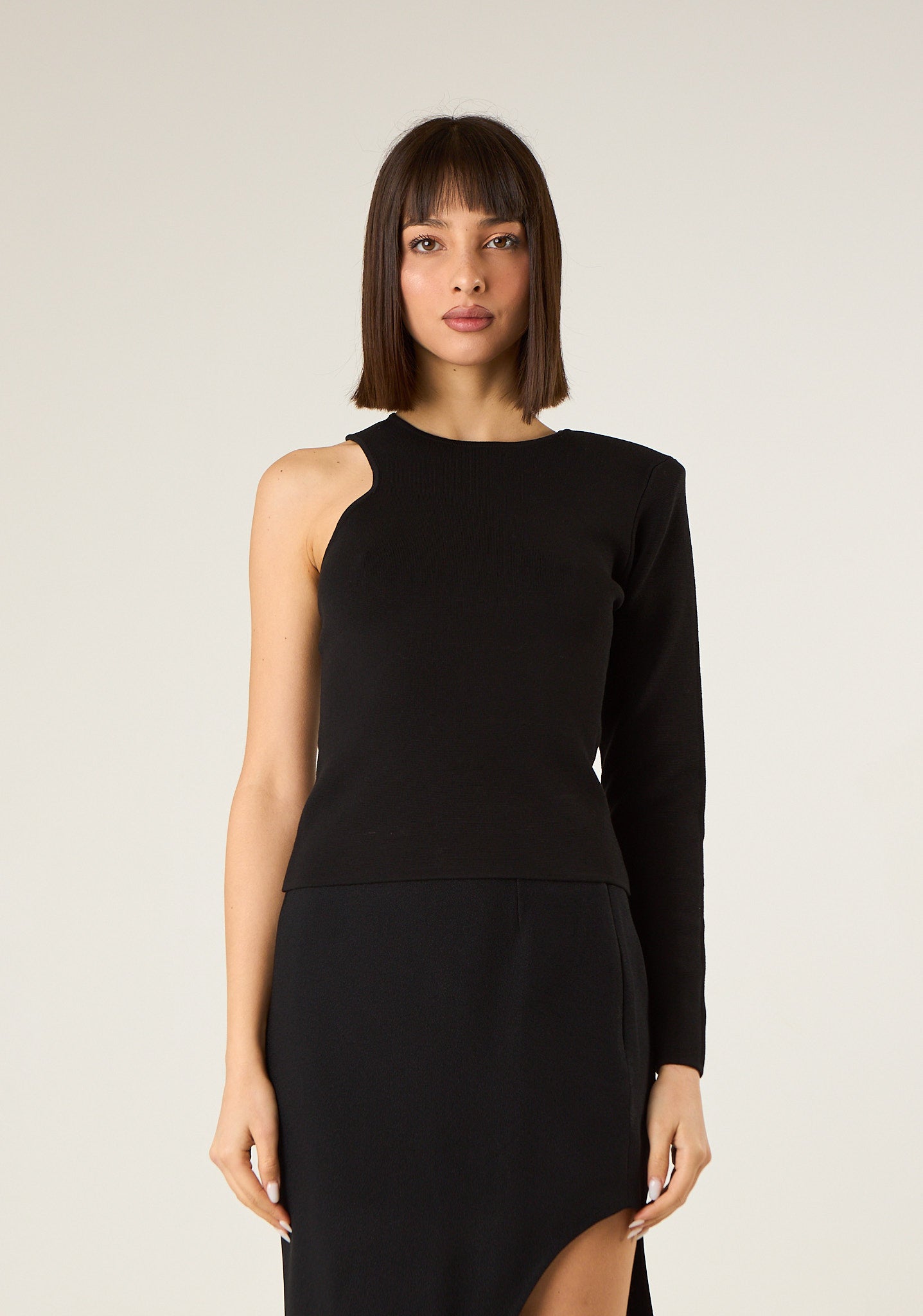 Maglia monospalla in tessuto bandage