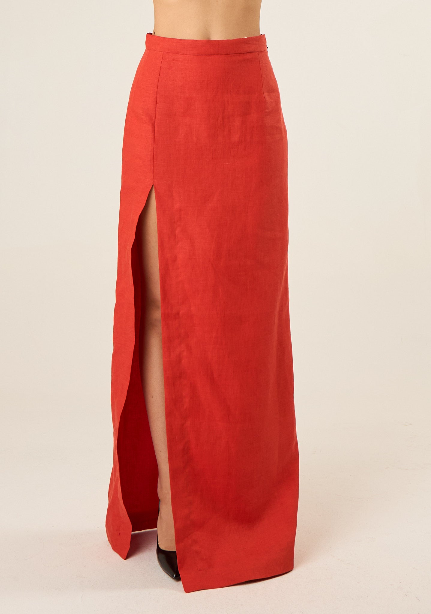 Gonna lunga in tela di lino