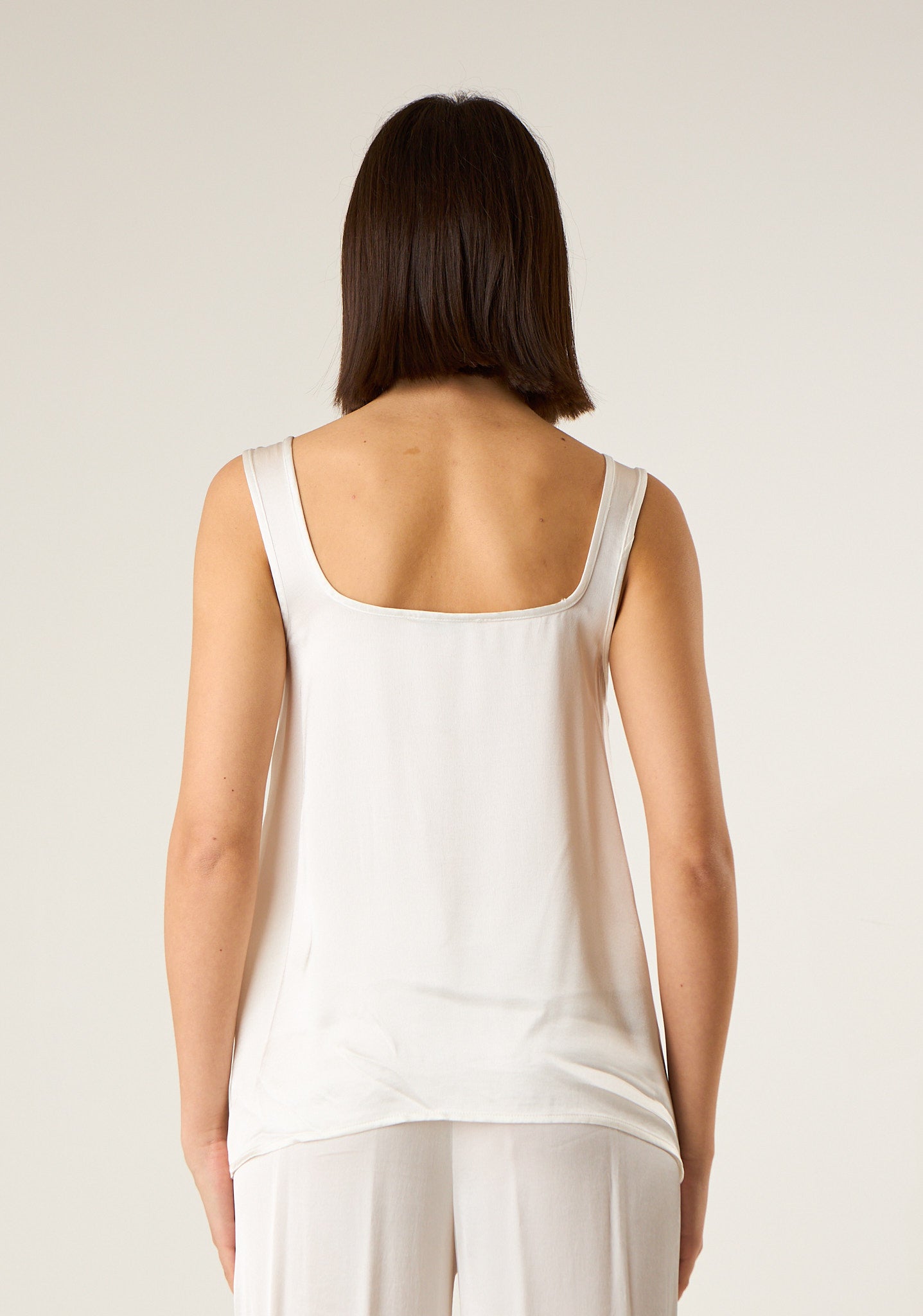 Canotta morbida in raso