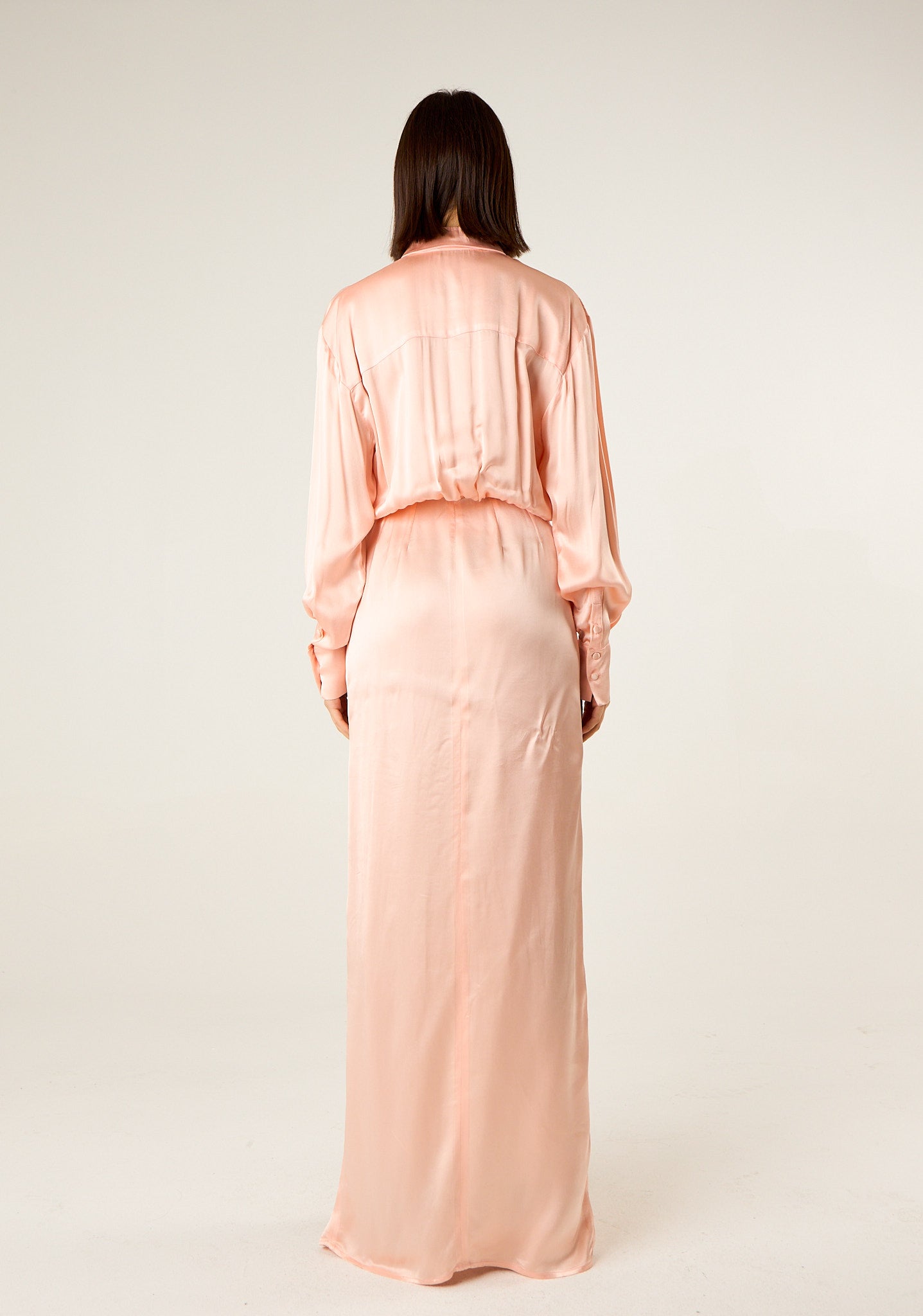 Abito lungo in look doppiato