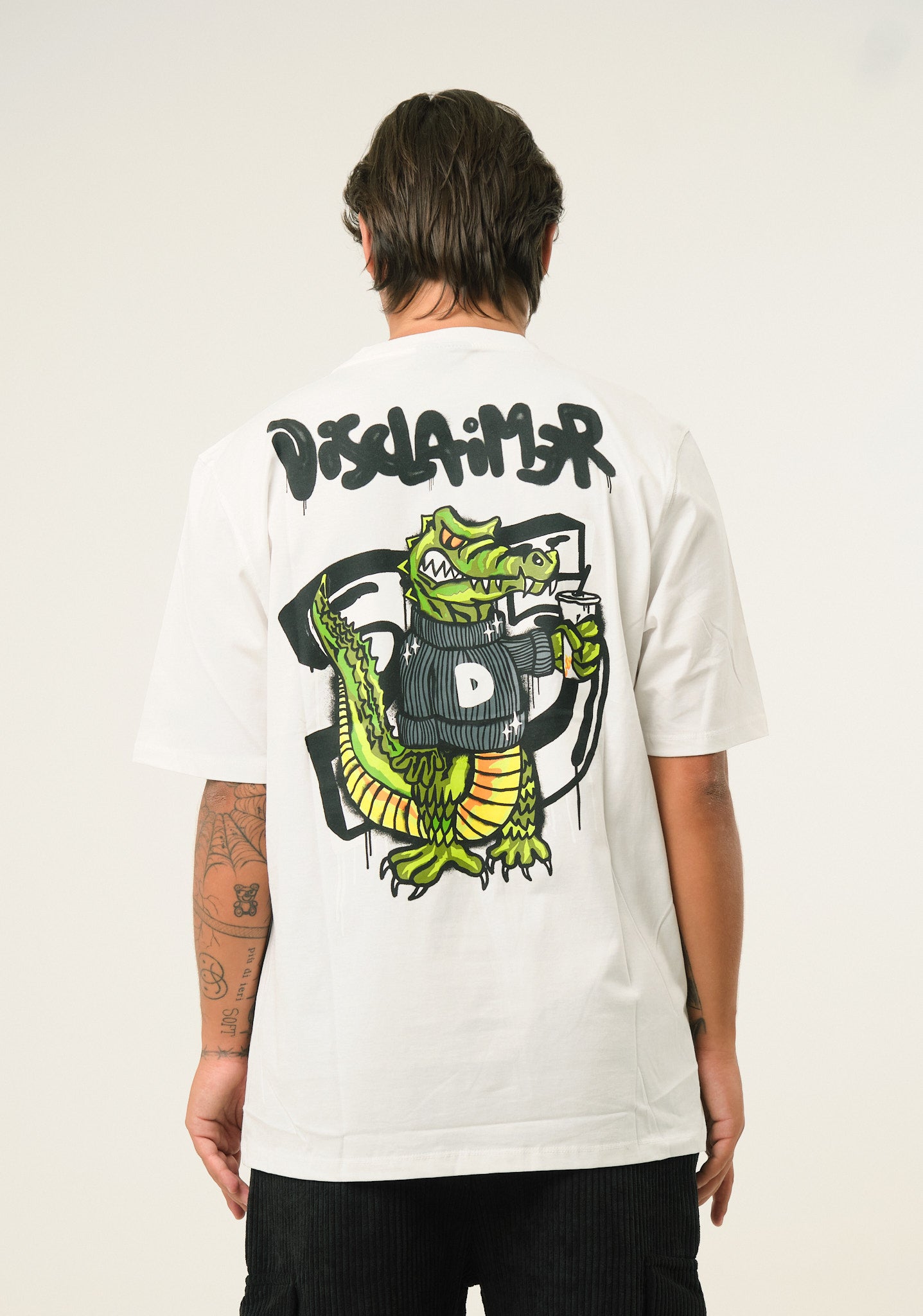 T-shirt con ampia stampa posteriore