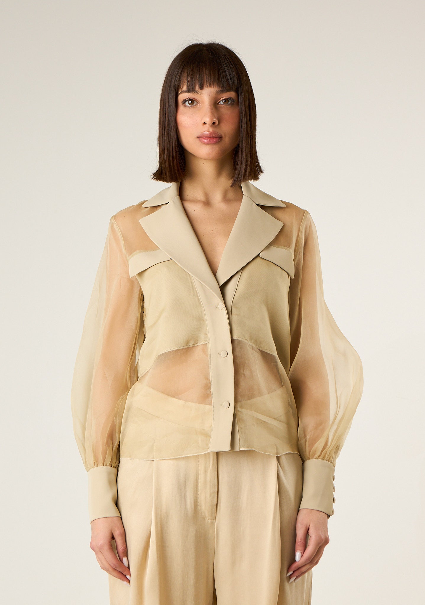 Camicia con maniche in organza