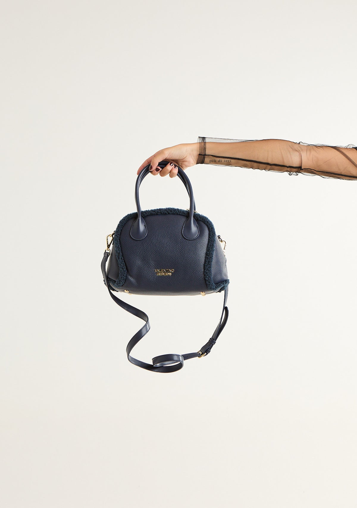Borsa bauletto con inserto in pelo