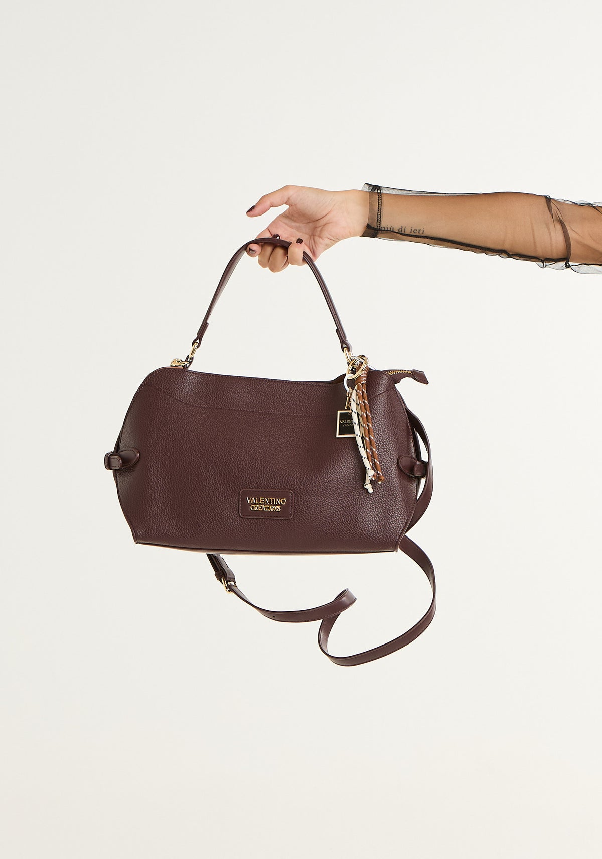 Borsa regular con charms