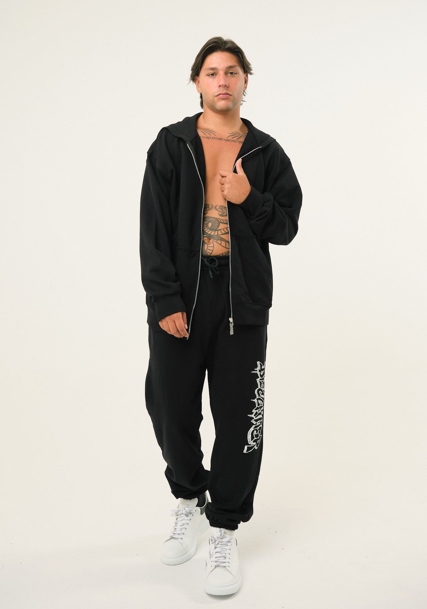 Pantalone con stampa laterale