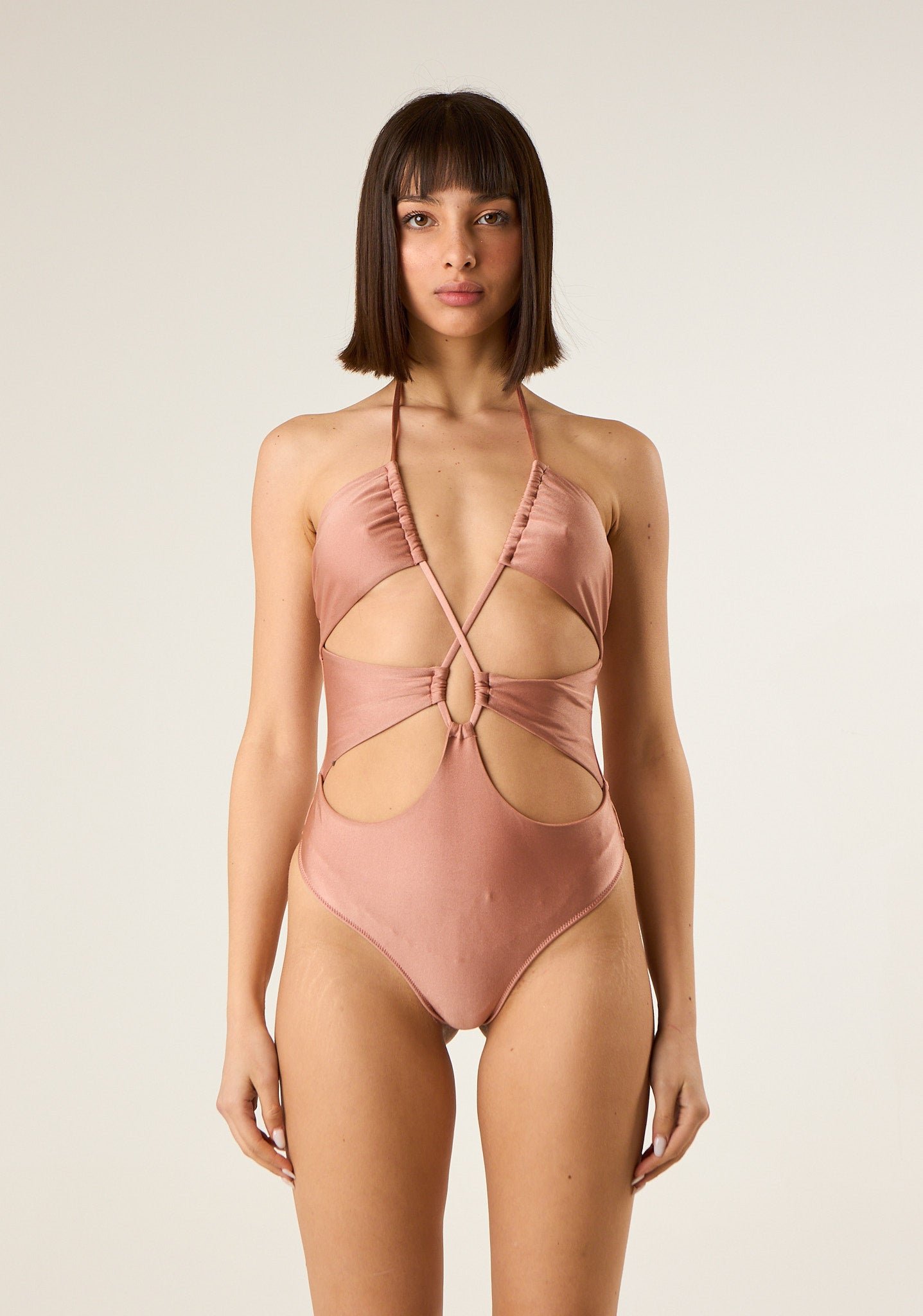 Costume intero con allaccio frontale