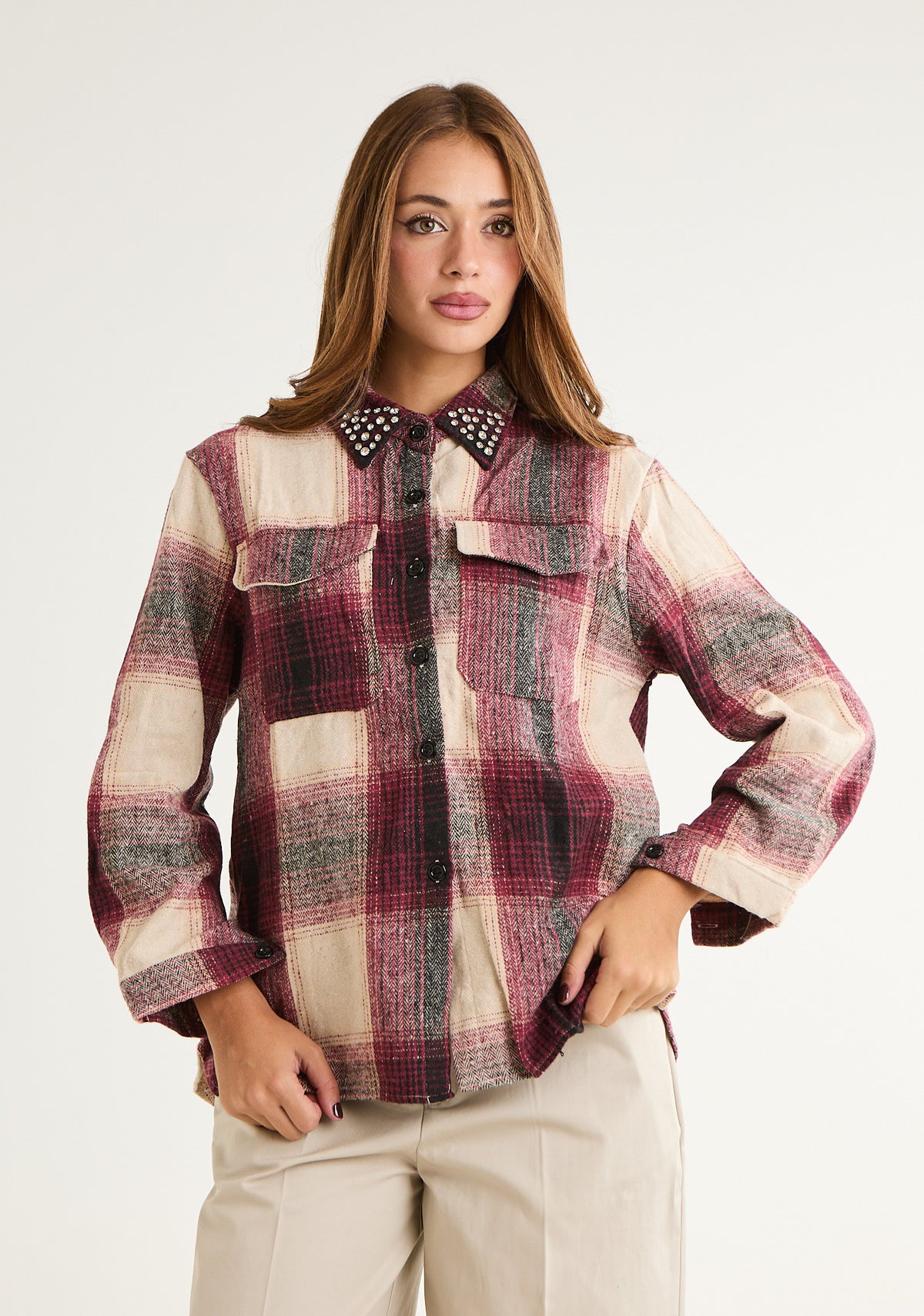 Camicia in flanella con applicazioni