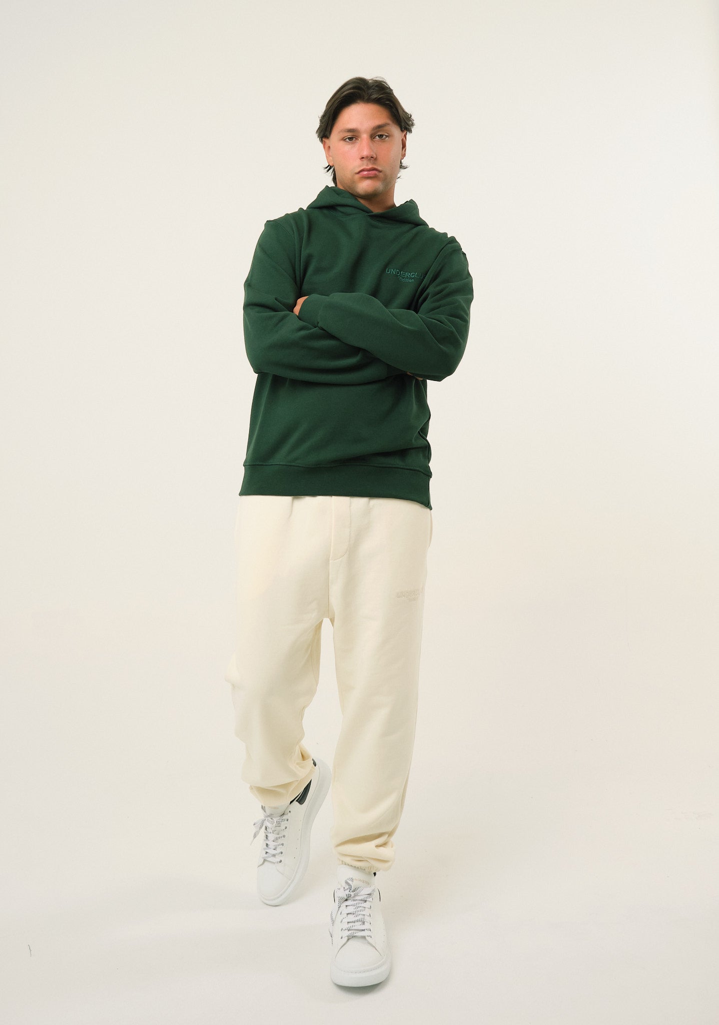 Pantalone tuta con logo ricamato