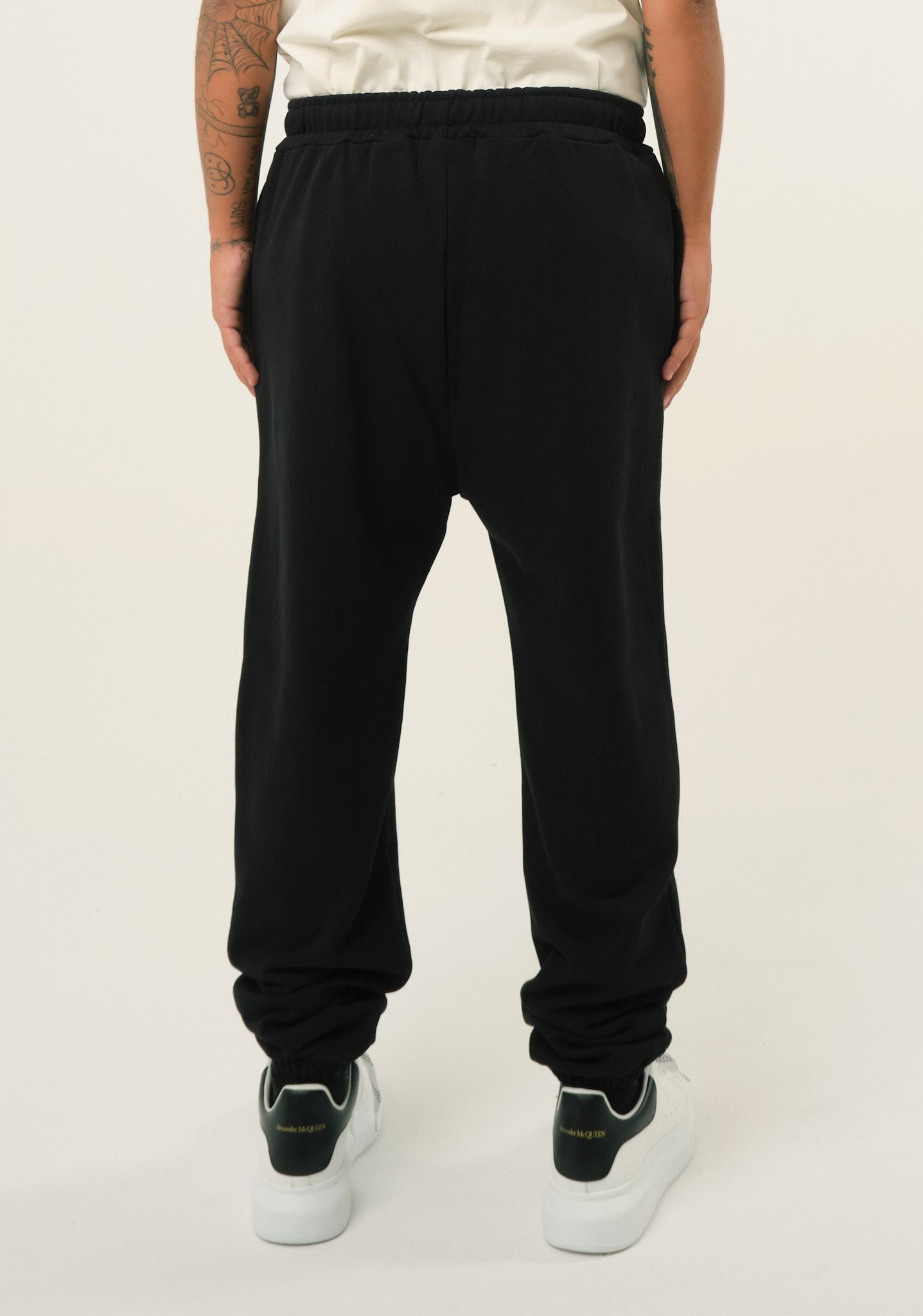 Pantalone tuta con logo ricamato