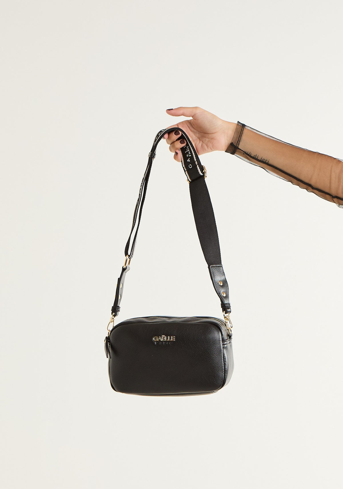Borsa camera bag con tracolla logata