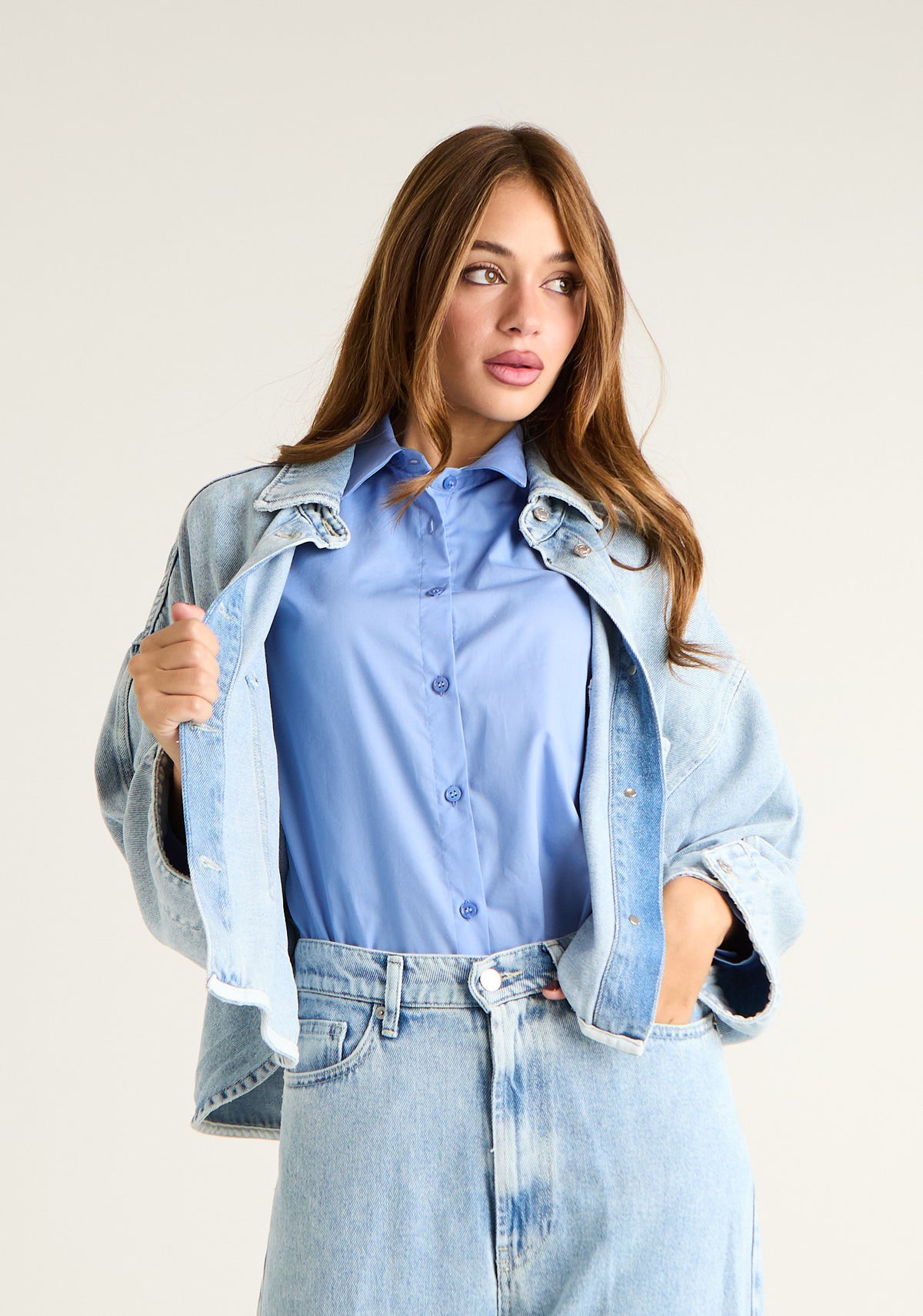 Camicia con foulard