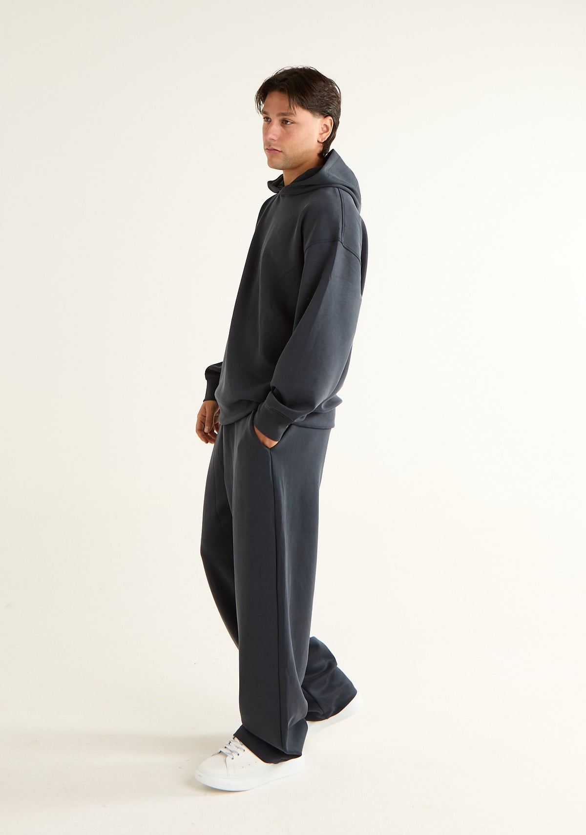 Pantalone tuta in tessuto morbido
