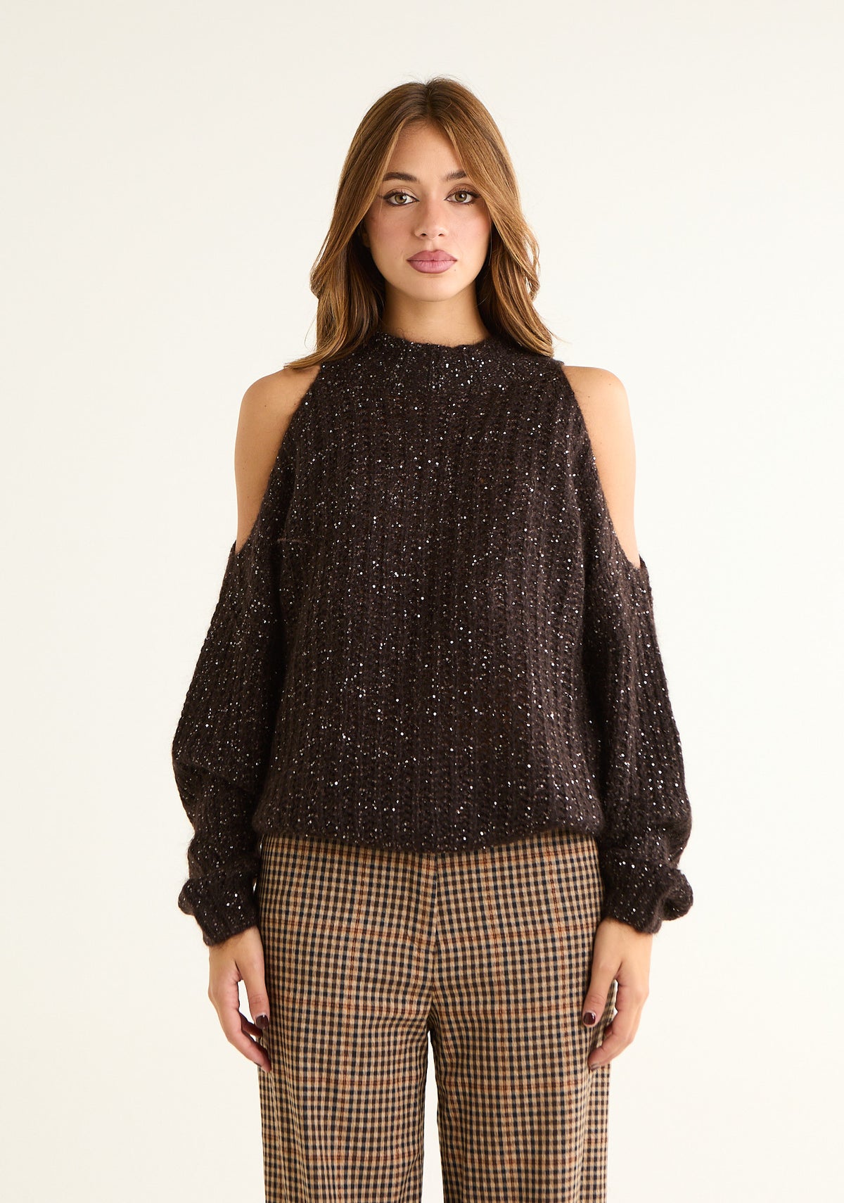 Maglia con omeri scoperti