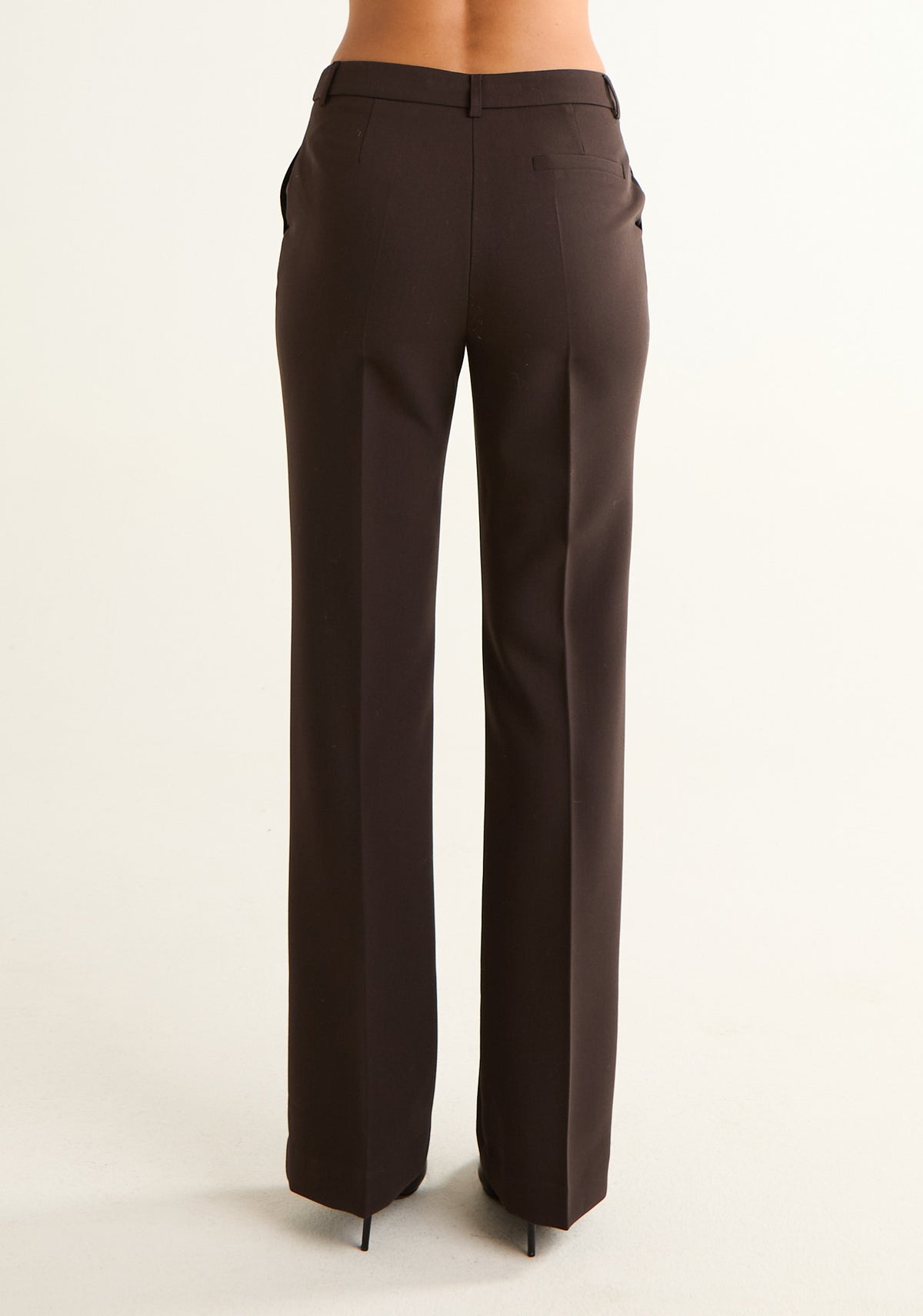 Pantalone a gambe dritte
