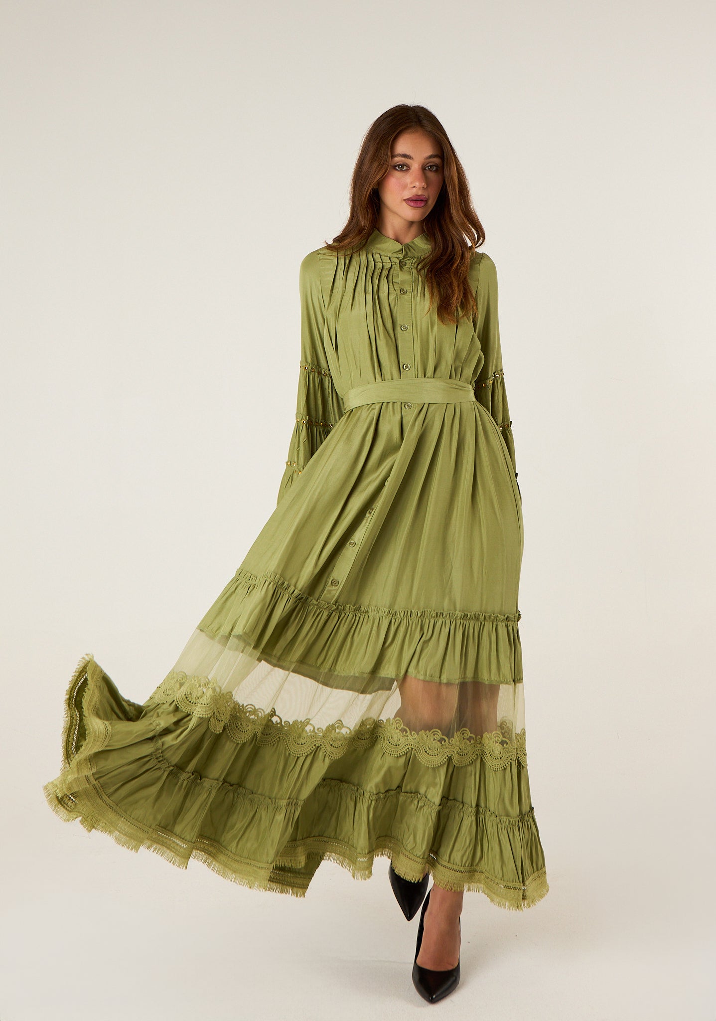 Abito maxi con trasparenza