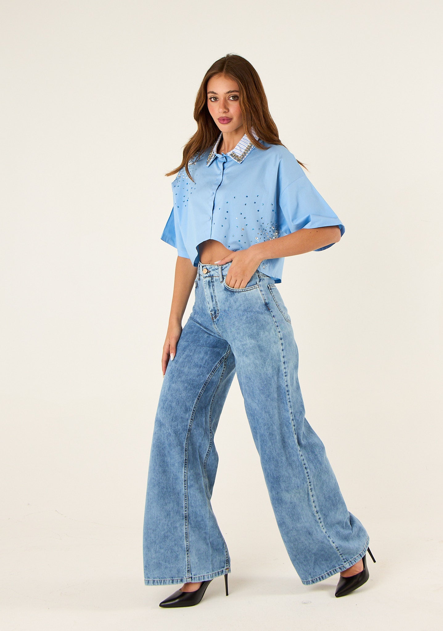 Jeans palazzo a lavaggio medio