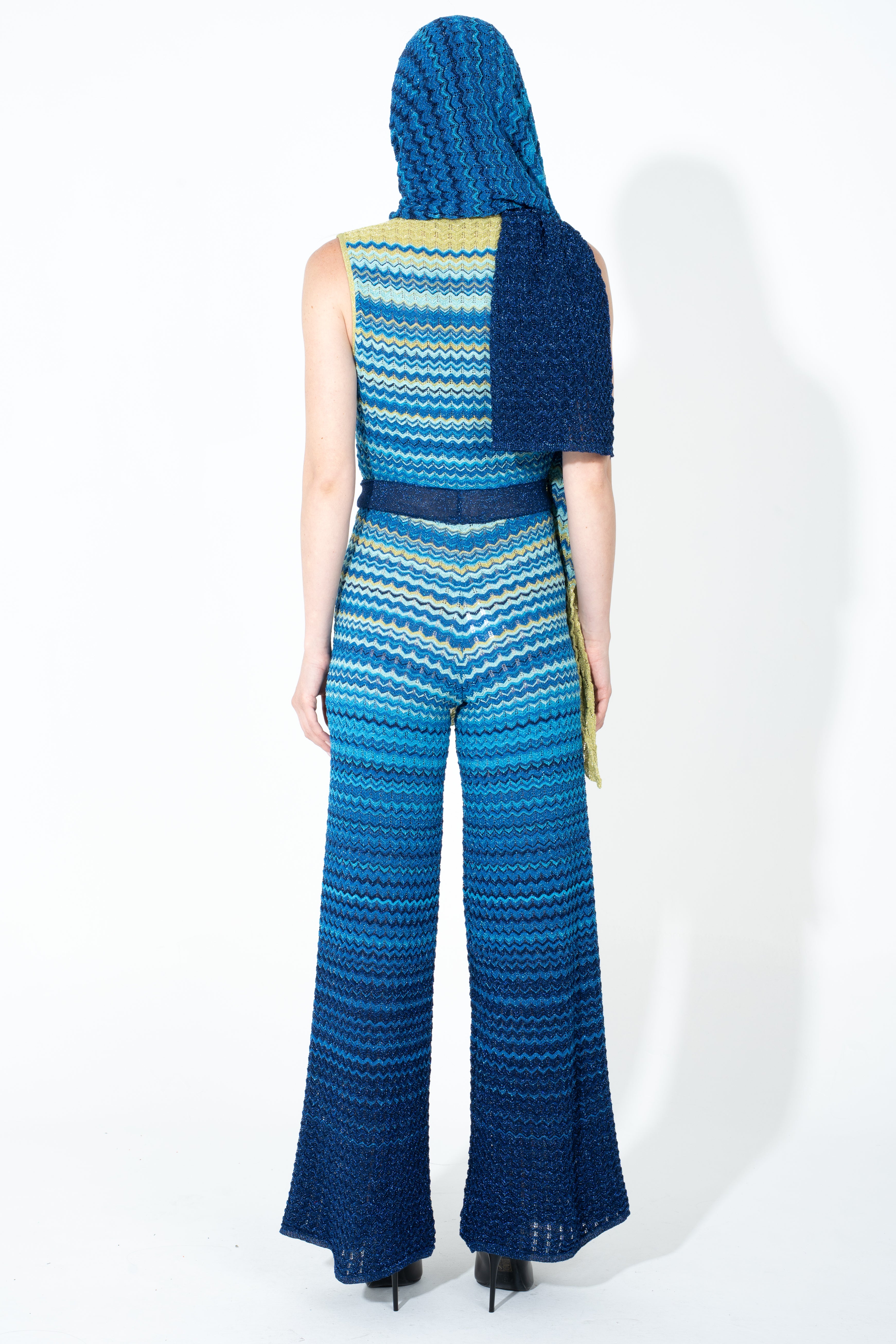 Tuta a righe in maglia