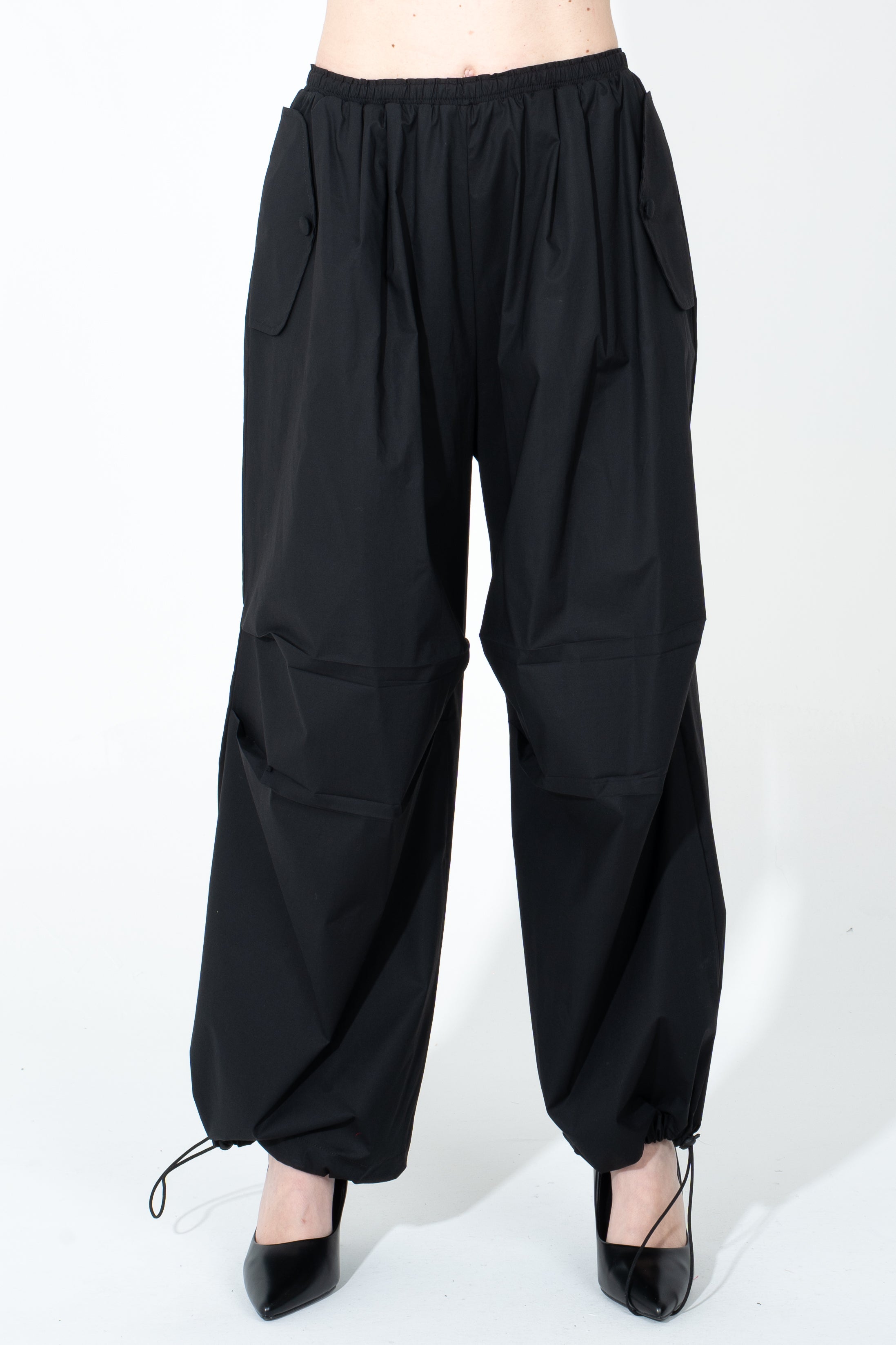 Pantalone con elastico in vita