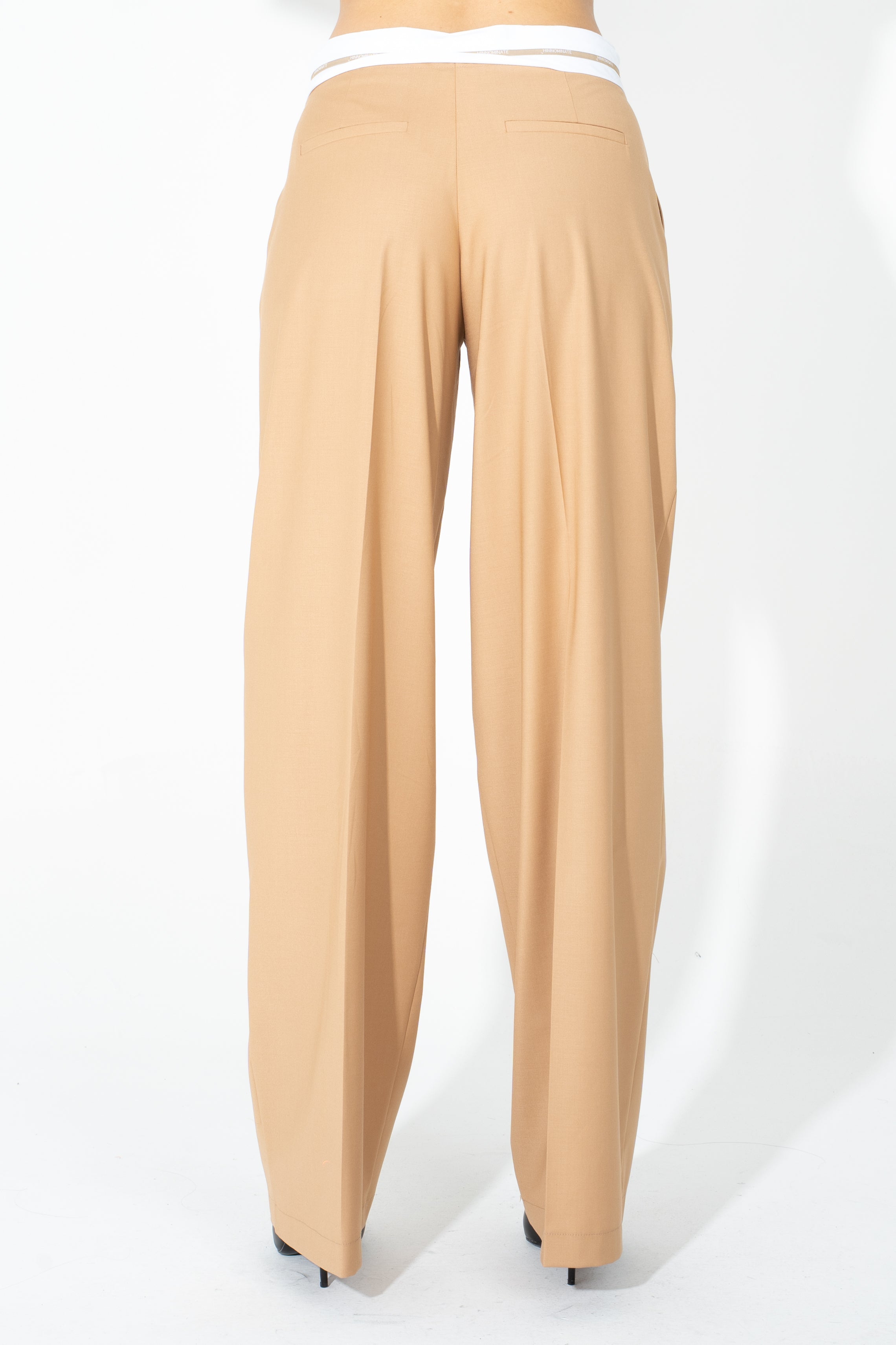 Pantalone dritto con cinto logato