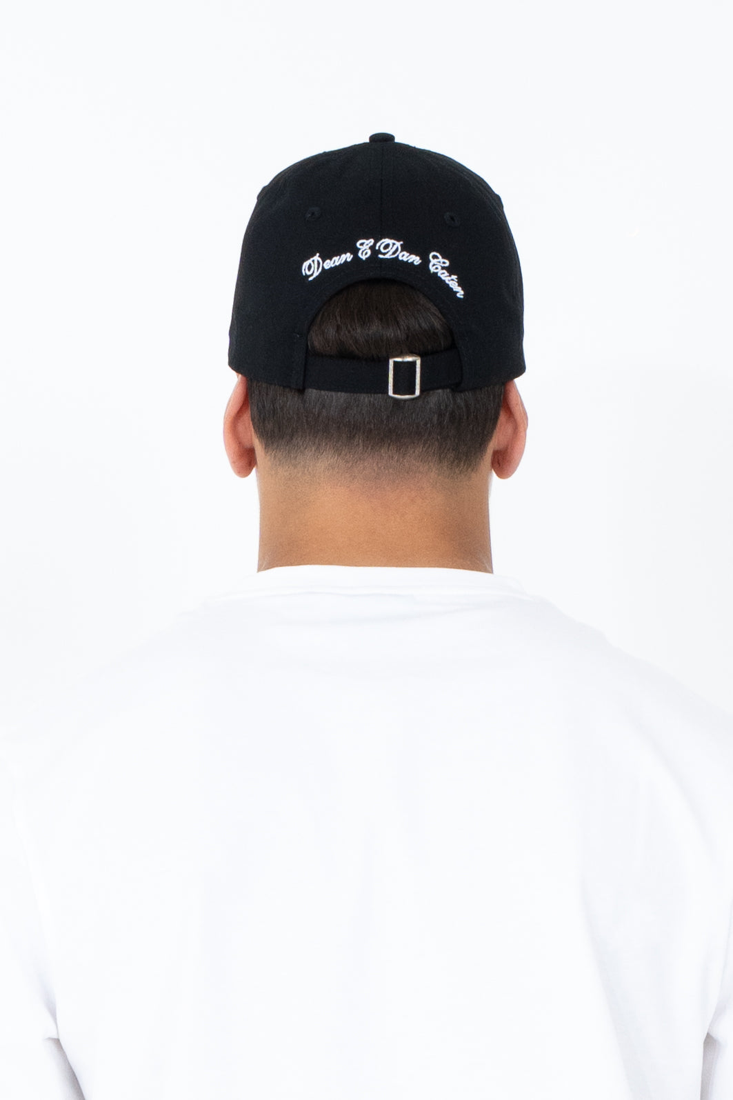 Cappello con visiera