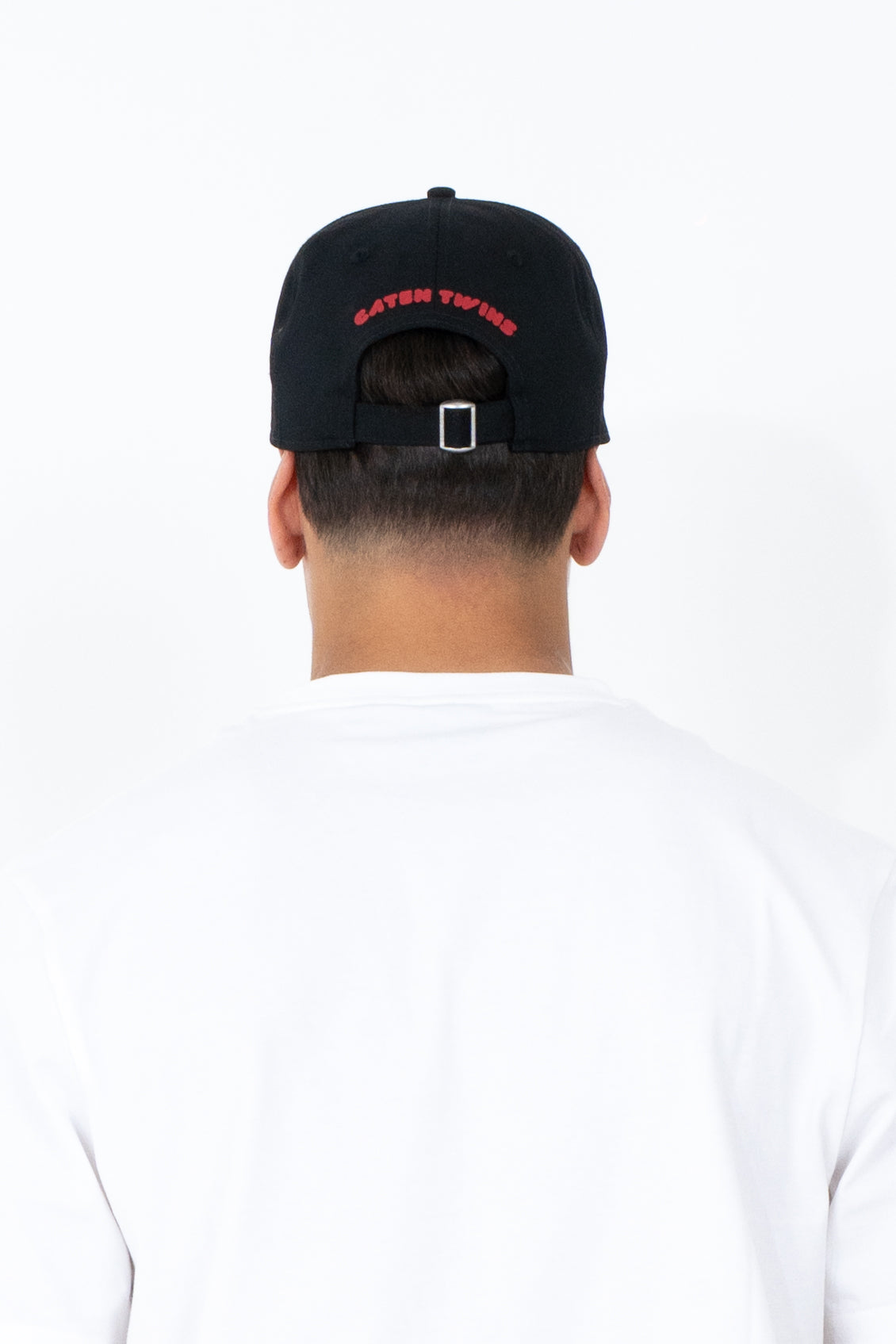 Cappello con visiera