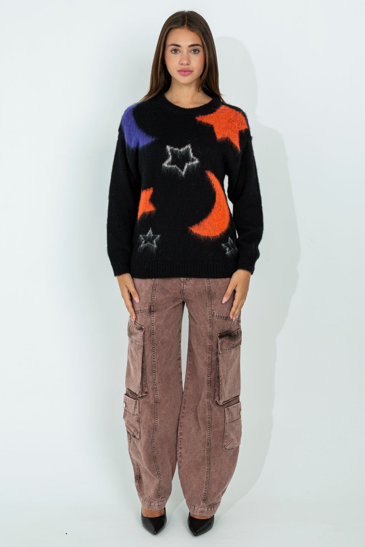 Wool sweater with designs