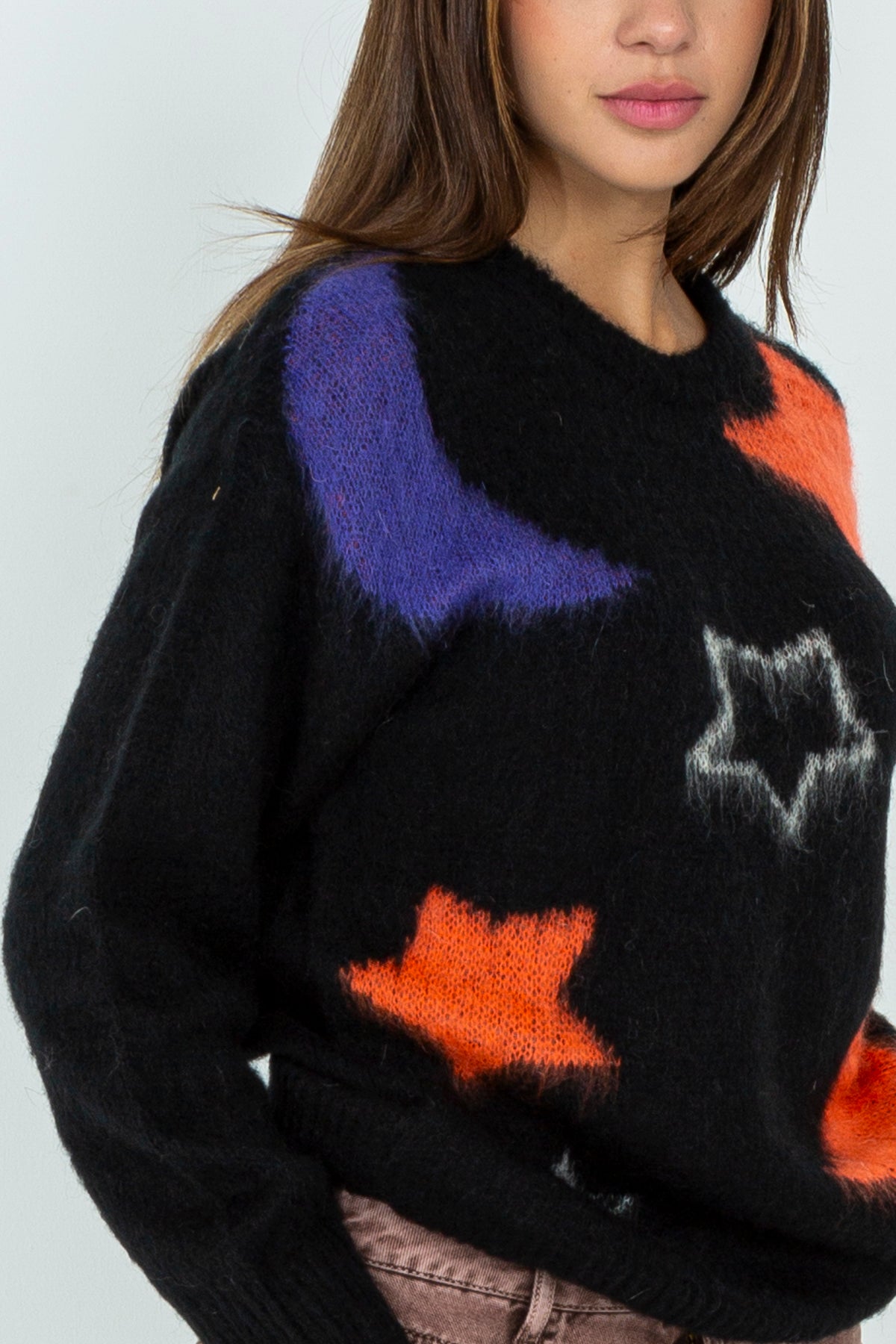 Wool sweater with designs