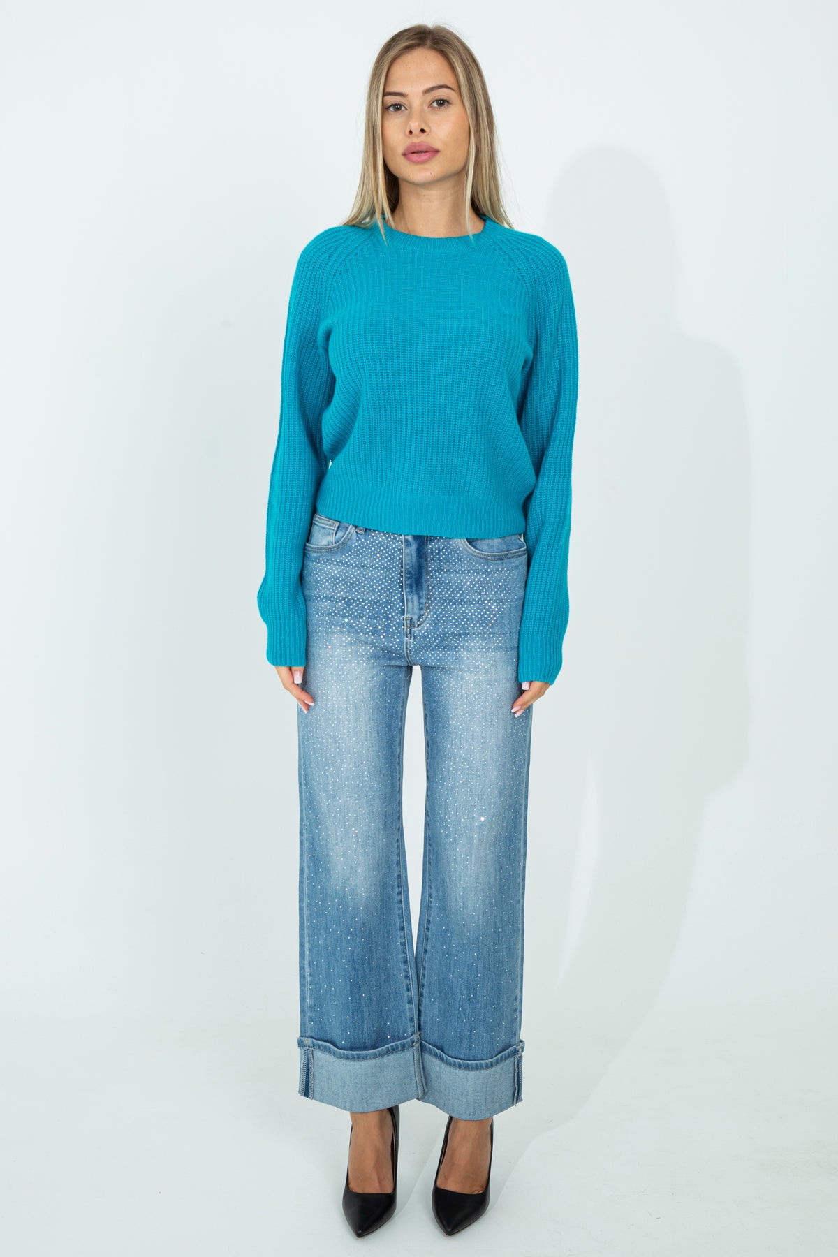 Knitted cashmere sweater