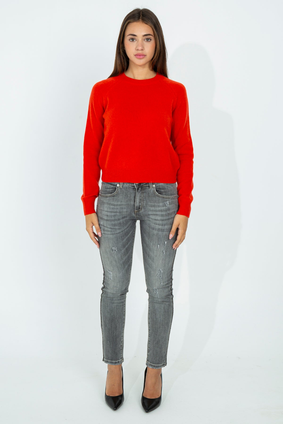 Cashmere crewneck sweater