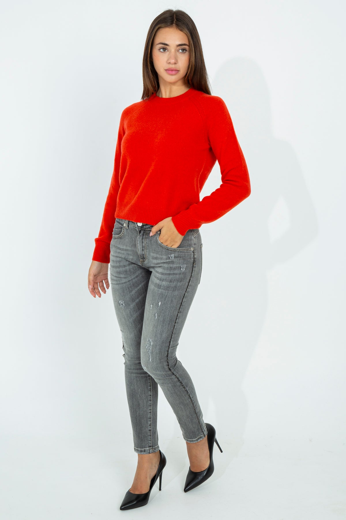 Cashmere crewneck sweater