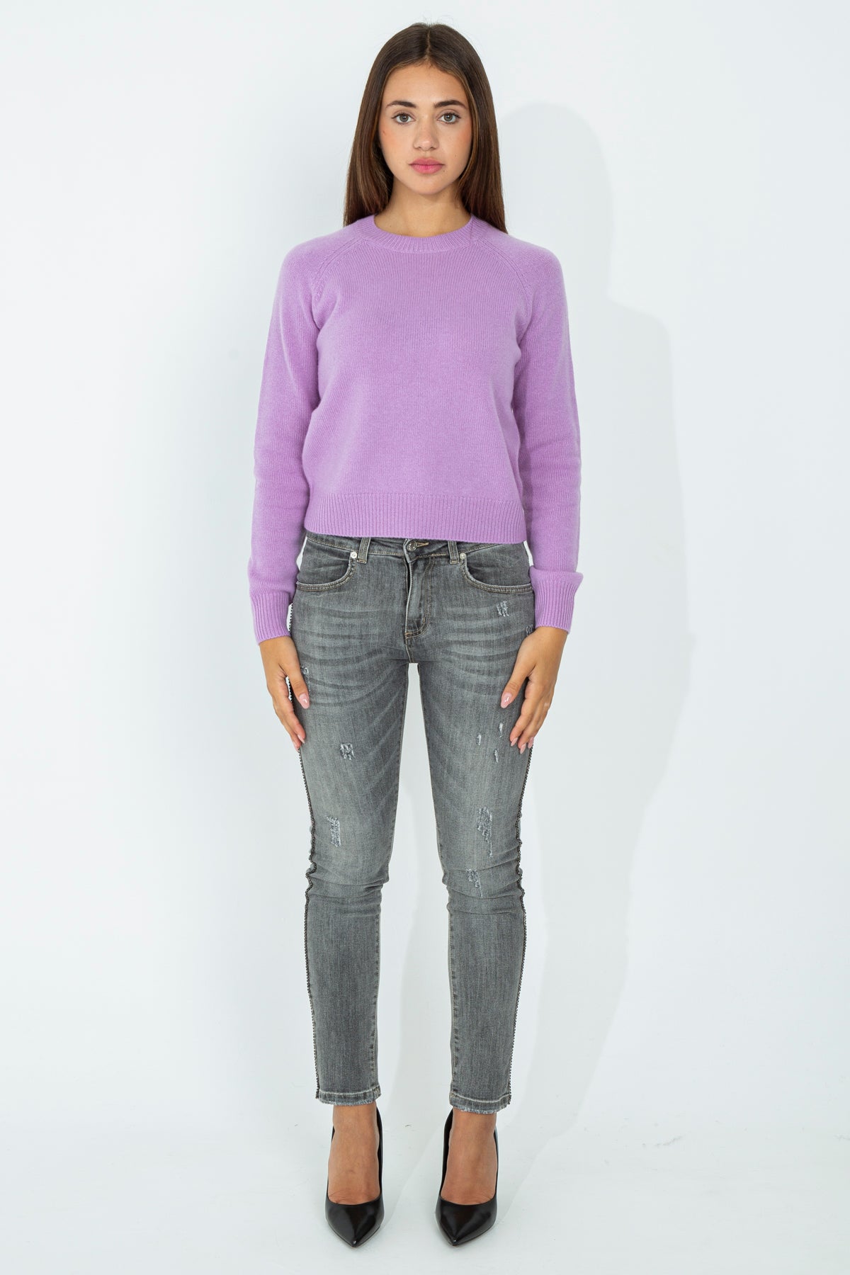 Cashmere crewneck sweater